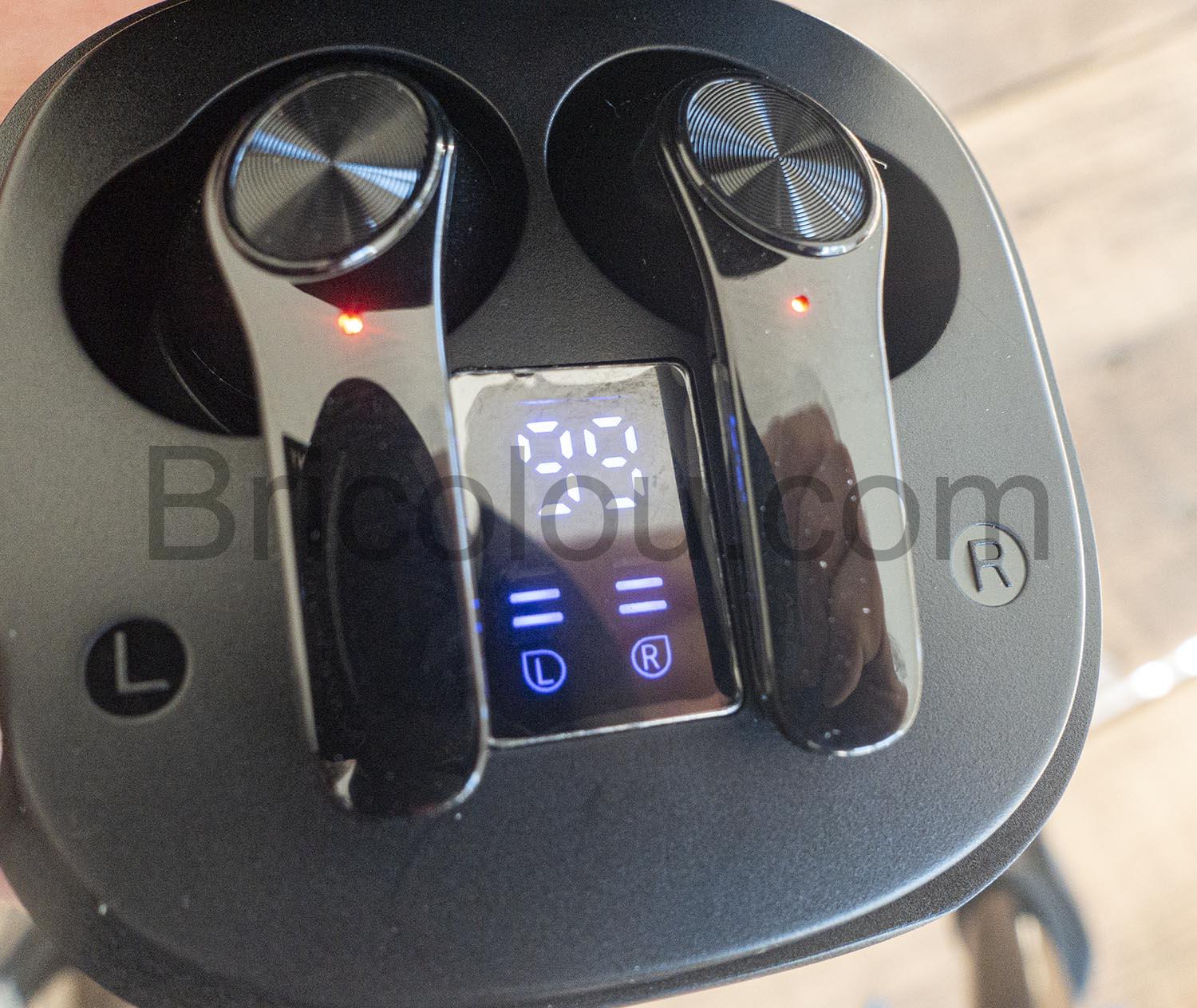 Bluetooth couteurs sans Fil IPX7 Etanche Bluetooth couteurs sans Fil IPX7 Étanche