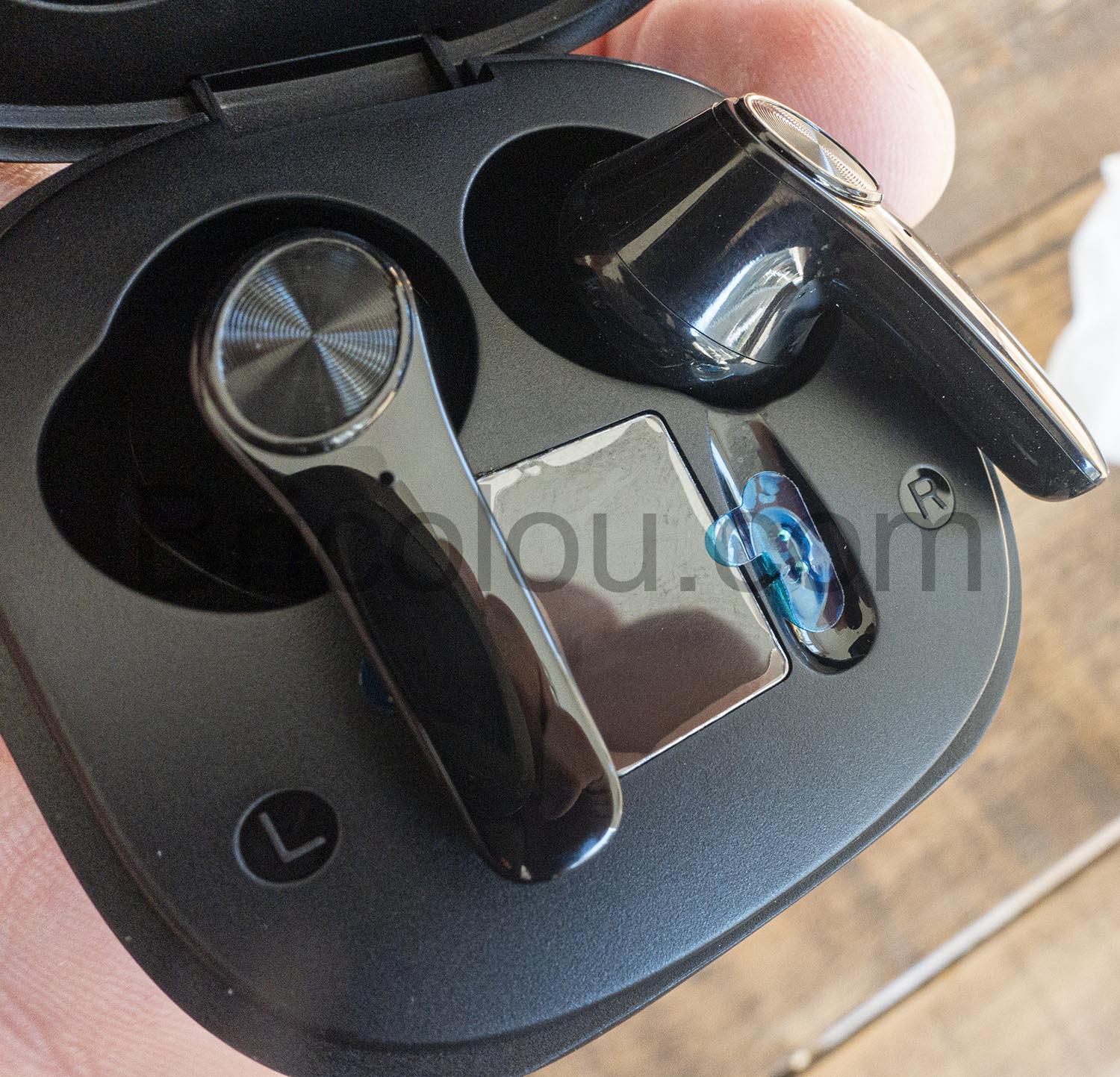 Ecouteurs Bluetooth sans Fil IPX7 Etanche Ecouteurs Bluetooth sans Fil IPX7 Étanche