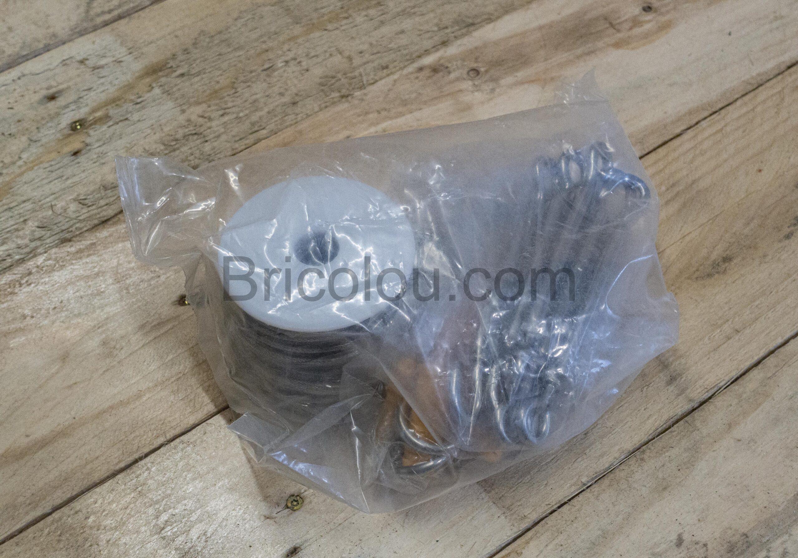 Kit 30m Cable Metallique Acier Inoxydable 304 avec Tendeurs Crochets chevilles review scaled Kit 30m Câble Métallique, Acier Inoxydable 304 avec Tendeurs, Crochets, chevilles review