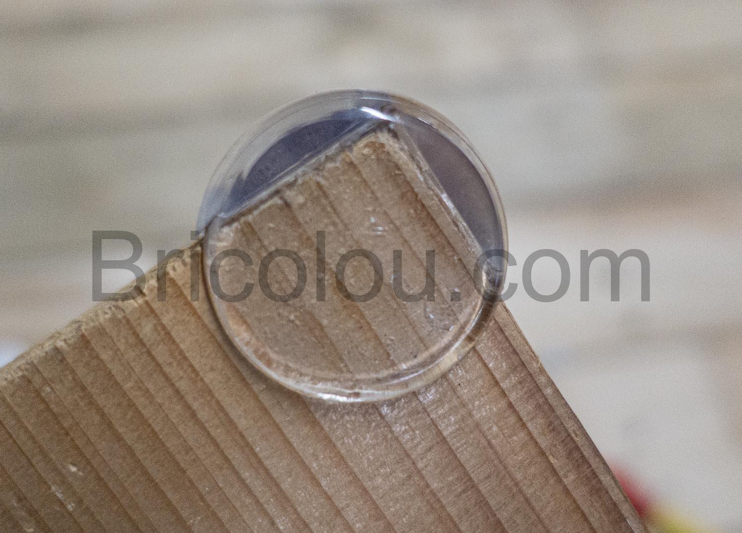 Protection transparents pour coins de tables et meubles Protection transparents pour coins de tables et meubles