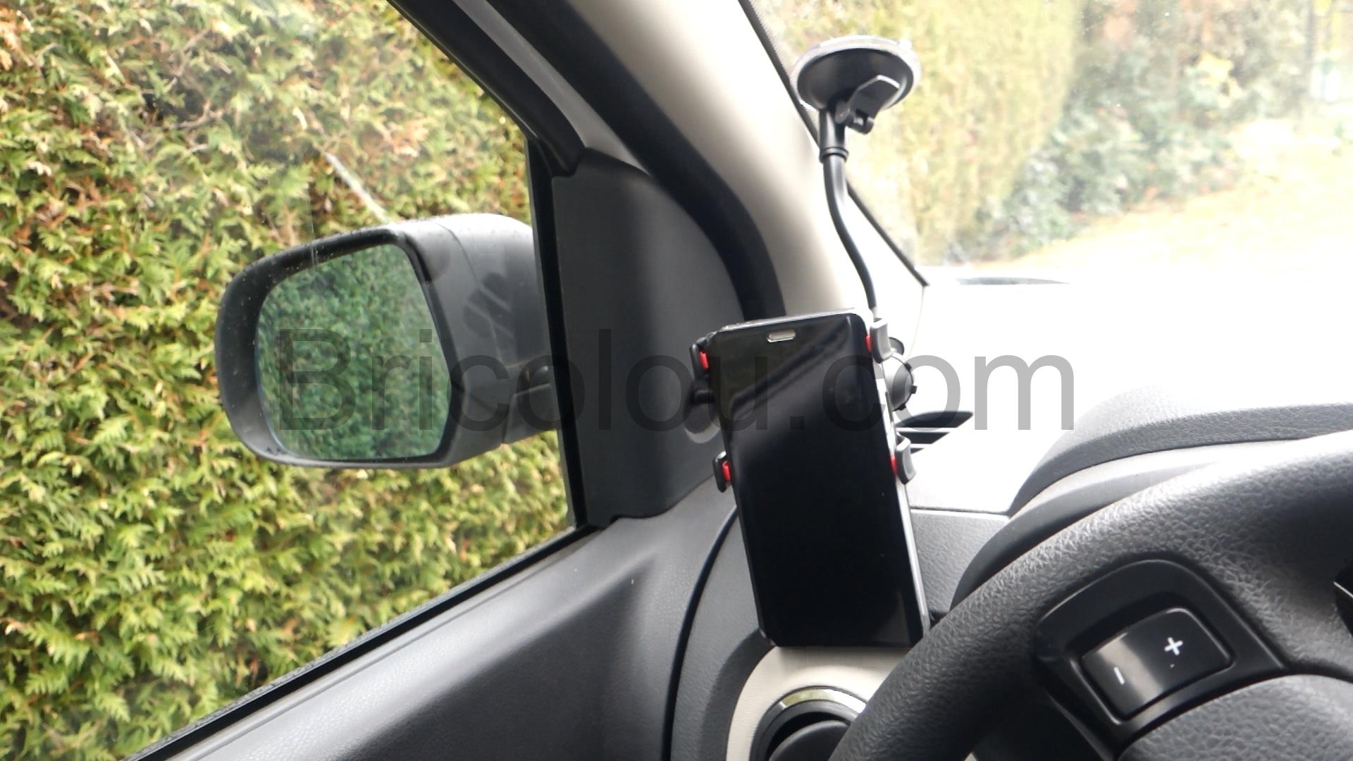 Support ventouse telephone.00 03 26 17.Still018 Support ventouse smartphone