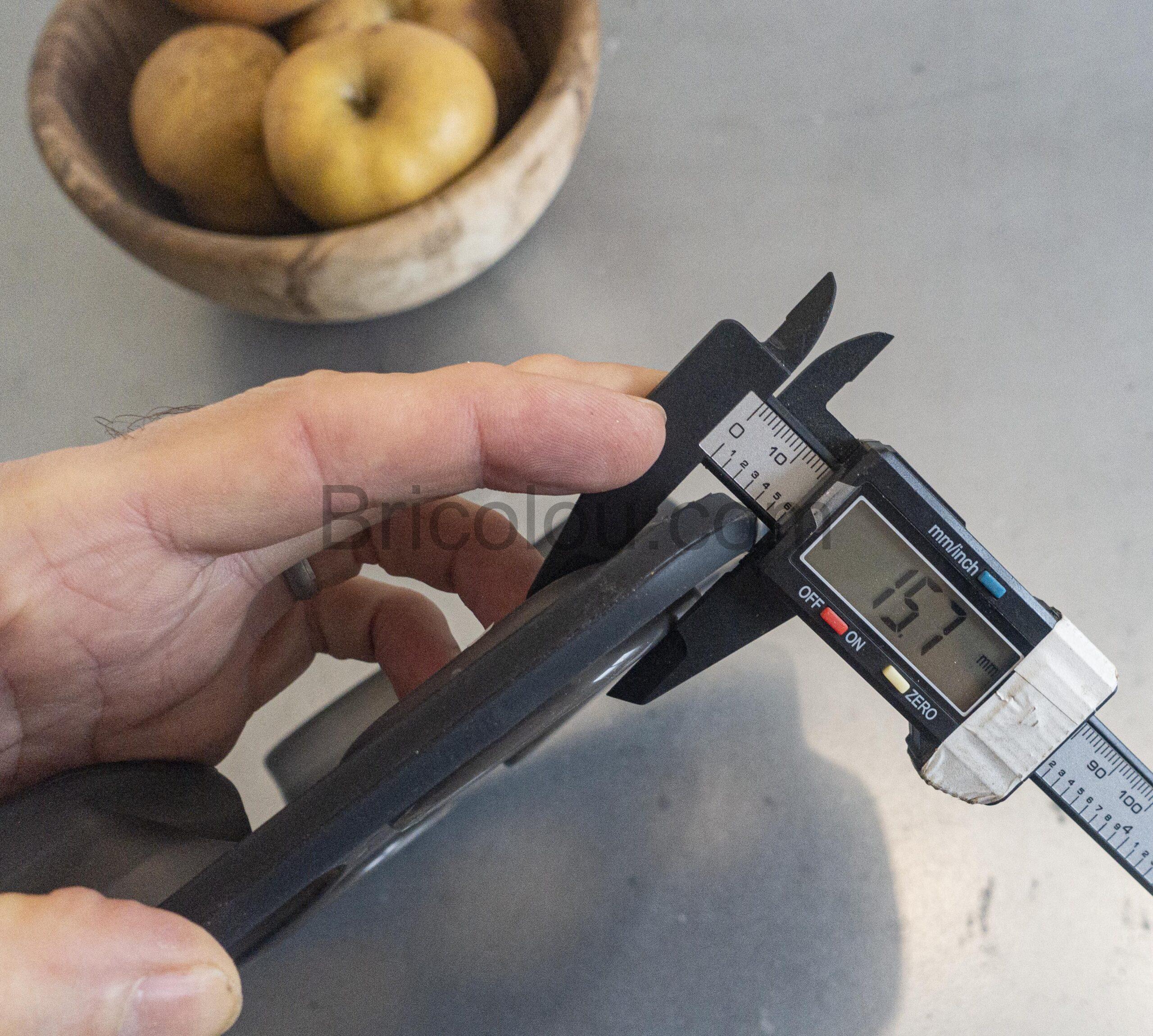 Tefal Crispybake Moule 9 muffins silicone retractable eppaisseur scaled Tefal Crispybake Moule 9 muffins silicone rétractable eppaisseur