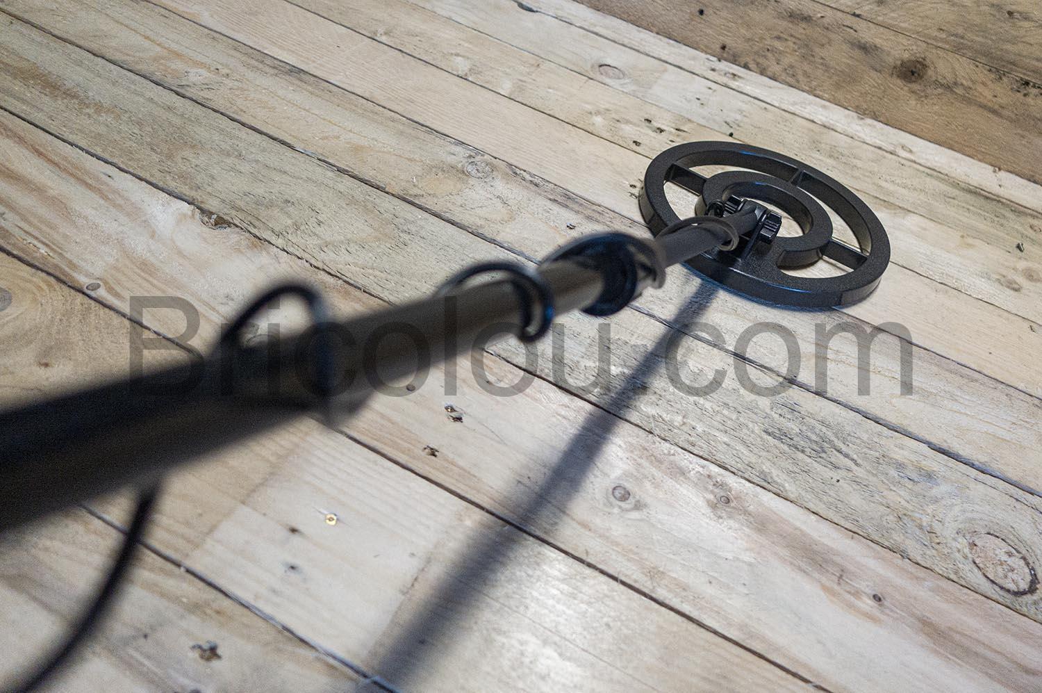 Detecteur de metaux etanche Ecran LCD test Détecteur de métaux étanche Ecran LCD test