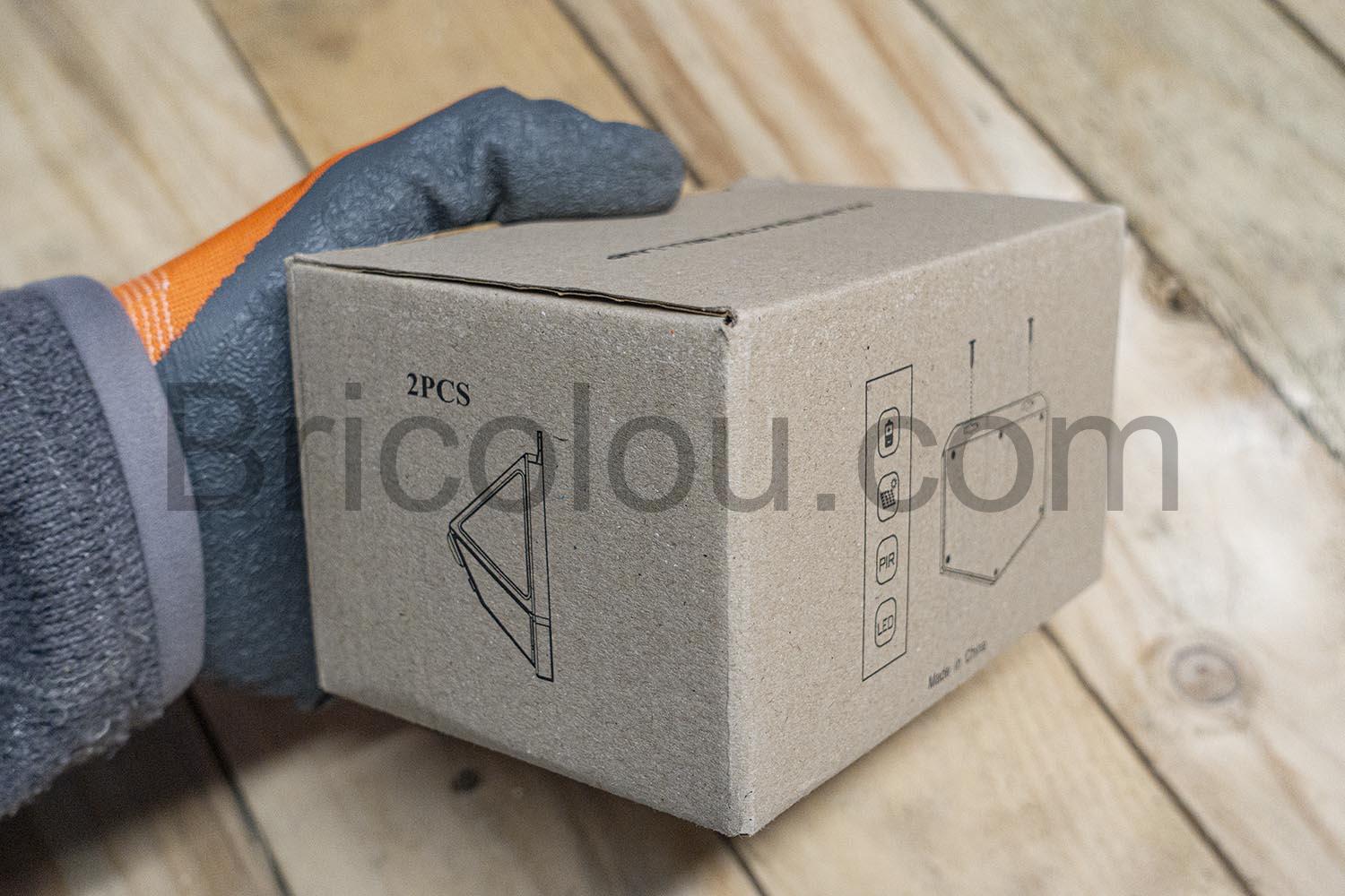 Lampe LED solaire 2200mAh Detection 270o IP65 Lampe LED solaire 2200mAh Détection 270º IP65