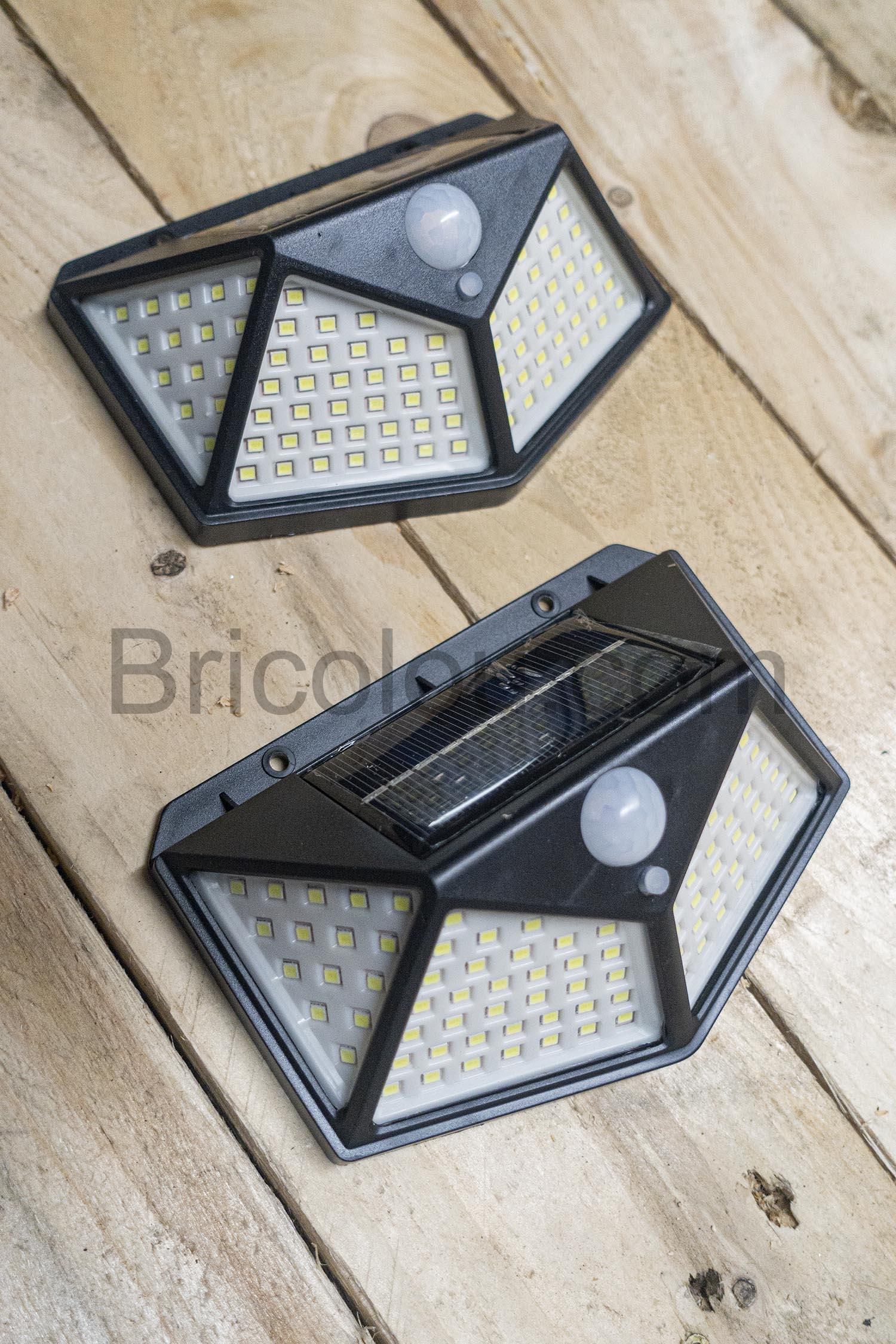 Lampe LED solaire exterieure 100LEDs 2200mAh Detection 270o IP65 Lampe LED solaire extérieure 100LEDs 2200mAh Détection 270º IP65