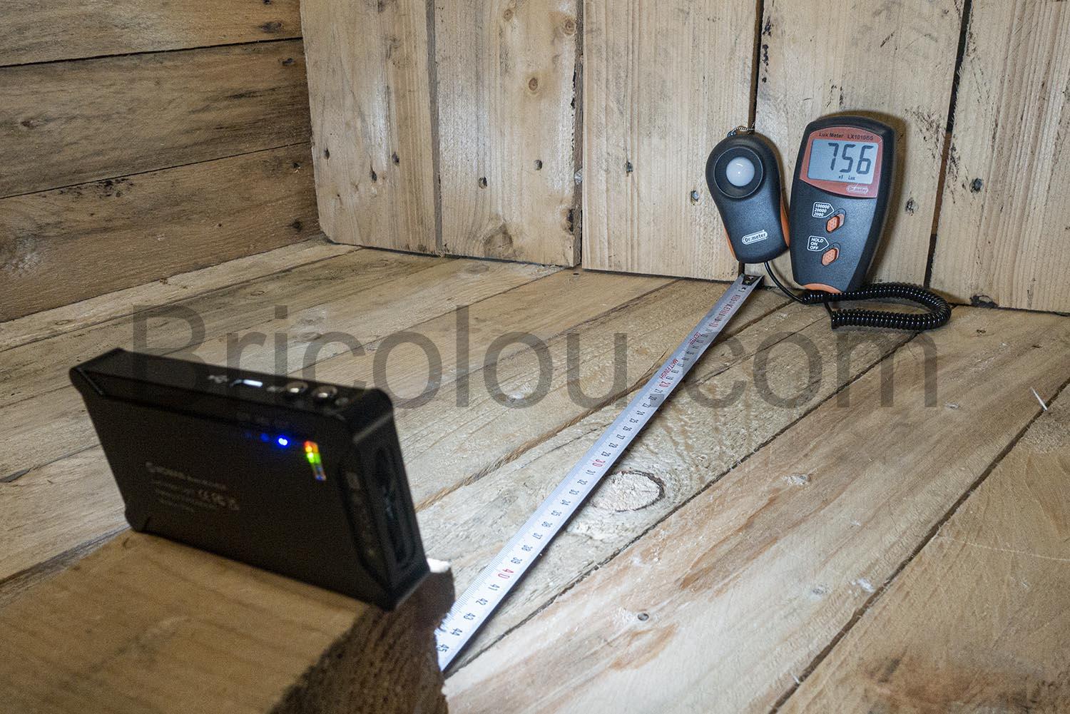 MOMAN3000K 6500K full spectre rechargeable MOMAN3000K-6500K full spectre rechargeable