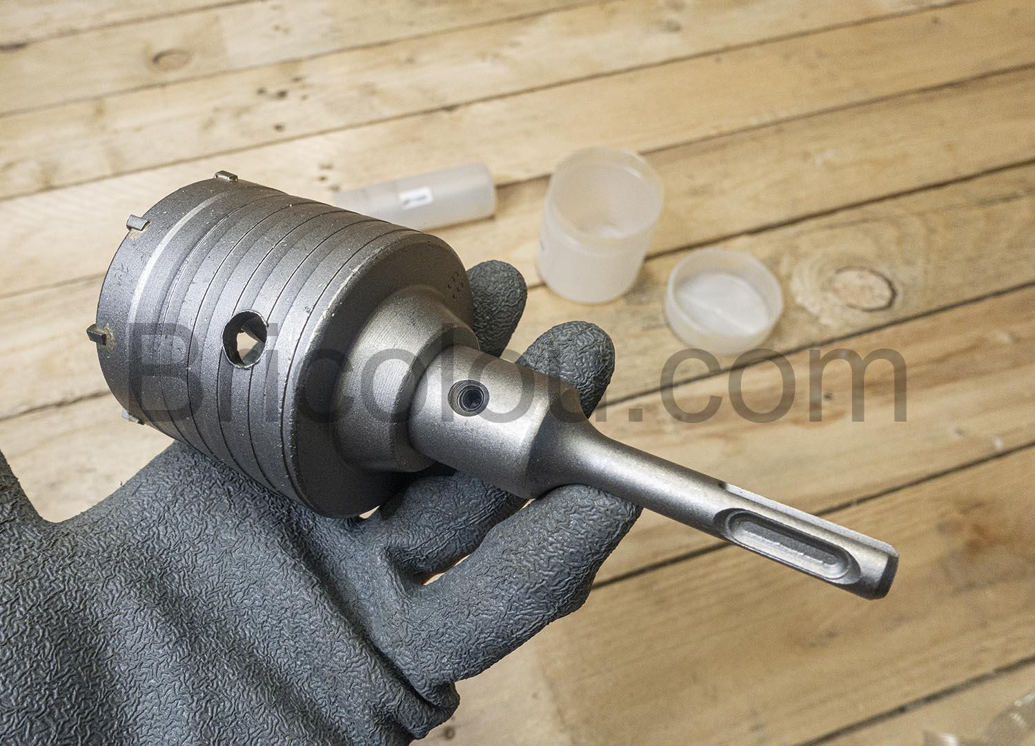 Flintronic scie cloche 68 mm trepan beton carotteuse SDS Flintronic scie cloche 68 mm trépan béton carotteuse SDS +