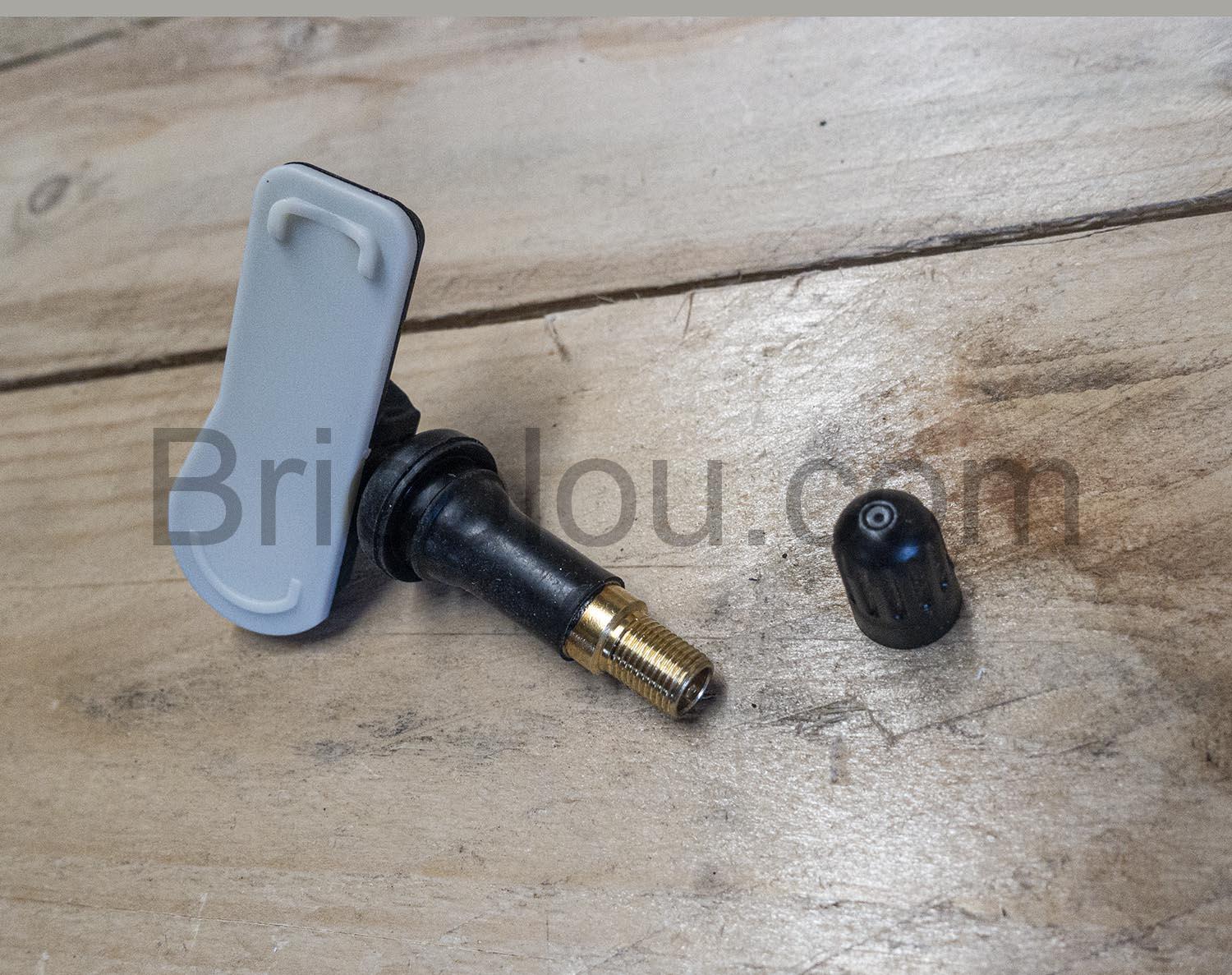 Semoic capteur pression pneu valve 433MHZ TPMS 40700 9322R Semoic capteur pression pneu valve 433MHZ TPMS 40700-9322R