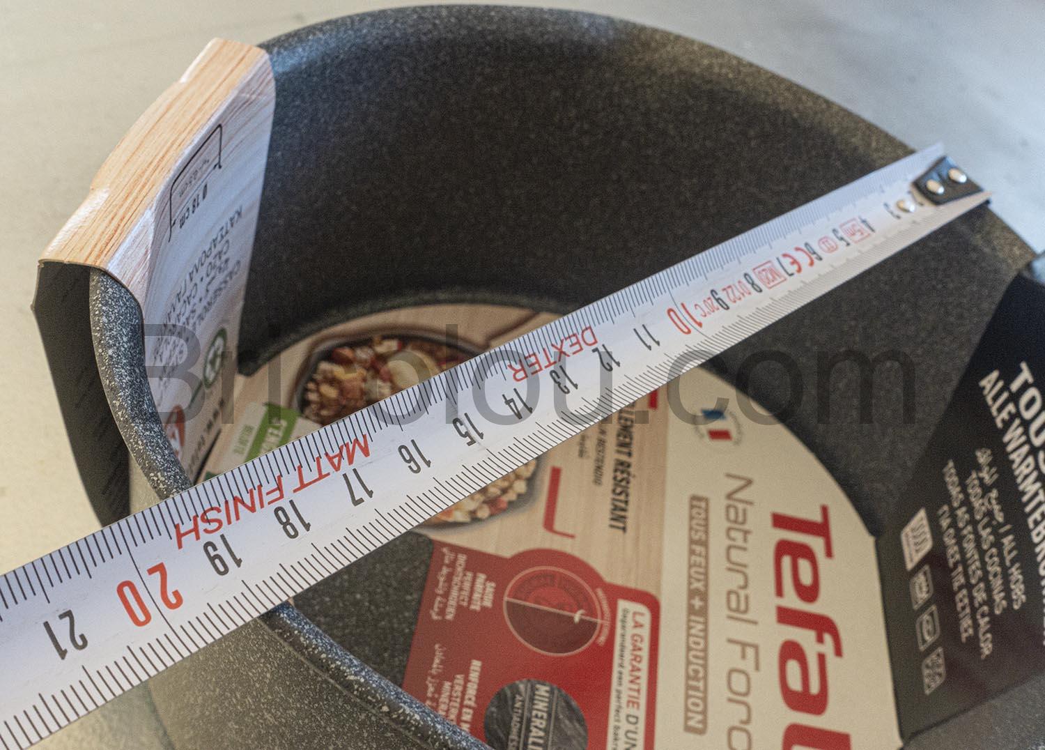 Tefal casserole mouchetee Natural force bec verseur 18cm diametre Tefal casserole mouchetée Natural force bec verseur 18cm diametre