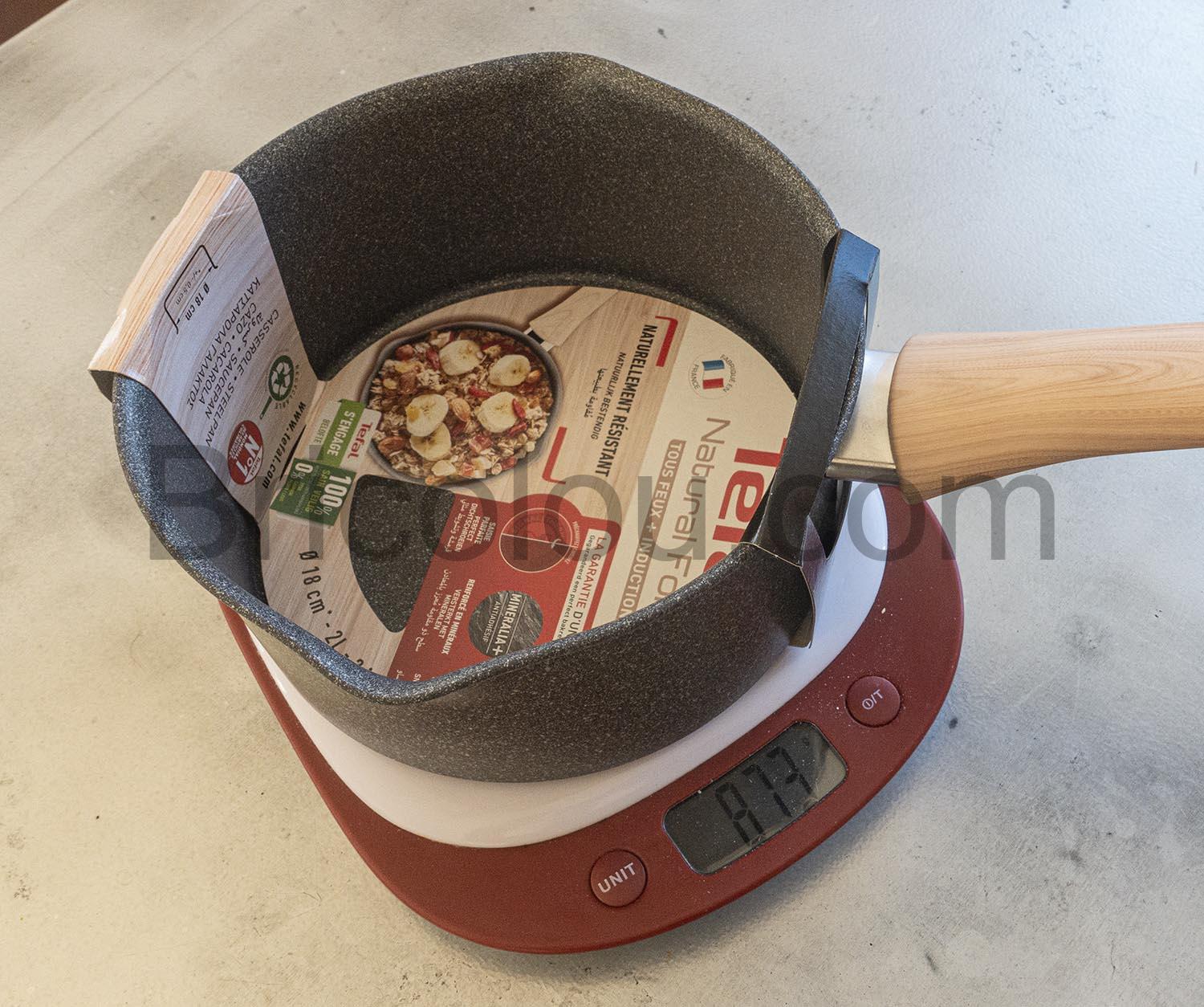 Tefal casserole mouchetee Natural force bec verseur 18cm poids Tefal casserole mouchetée Natural force bec verseur 18cm poids