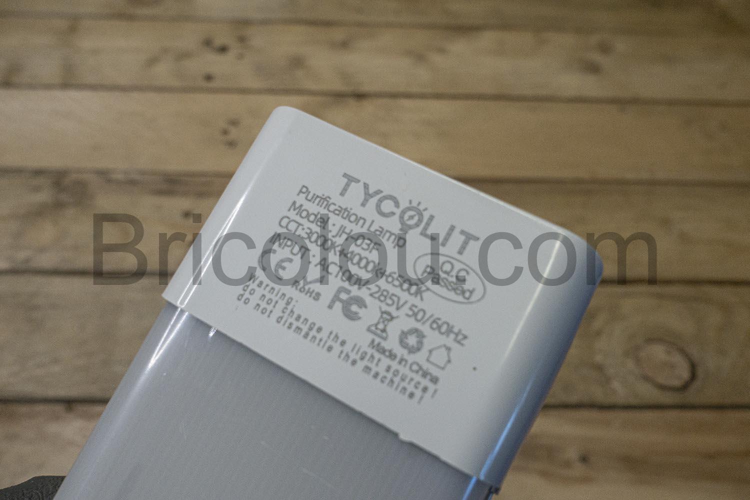 Tycolit sararoom Plafonnier Reglette lumiere 18W 31cm JH 03F JH 30F Tycolit sararoom Plafonnier Réglette lumière 18W 31cm JH-03F JH-30F