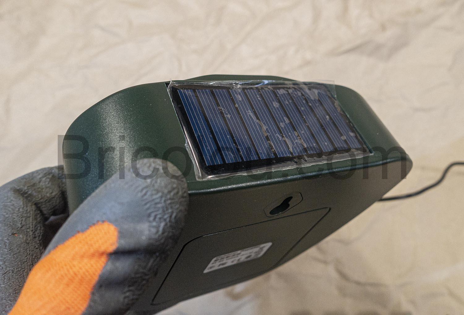 WARDBES Repulsif Epouvantail effaroucheur Chat oiseaux ultrason LED solaire WARDBES Répulsif Epouvantail effaroucheur Chat oiseaux ultrason LED solaire