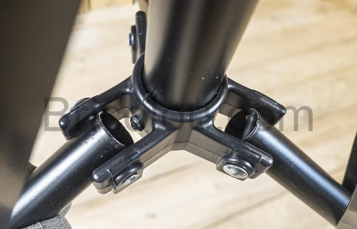 pied Railee SMN 10A Anneau LED RGBWA Ring lumiere video pied Railee SMN-10A Anneau LED RGBWA Ring lumière vidéo