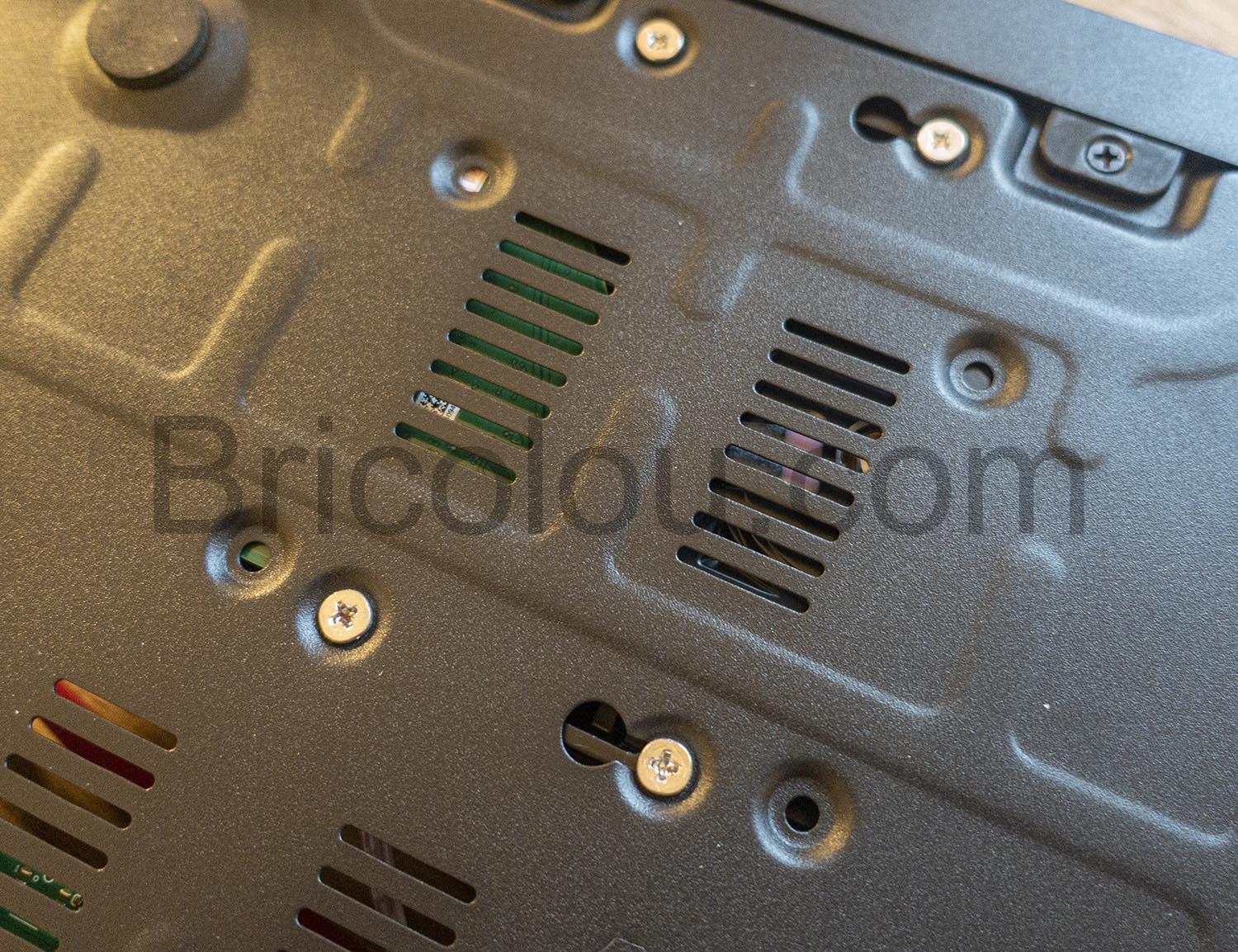 BEENOCAM Kit Camera WiFi Video Surveillance sans Fil IP66 Enregistreur 1TB HDD BEENOCAM Kit Caméra WiFi Vidéo Surveillance sans Fil IP66 Enregistreur 1TB HDD