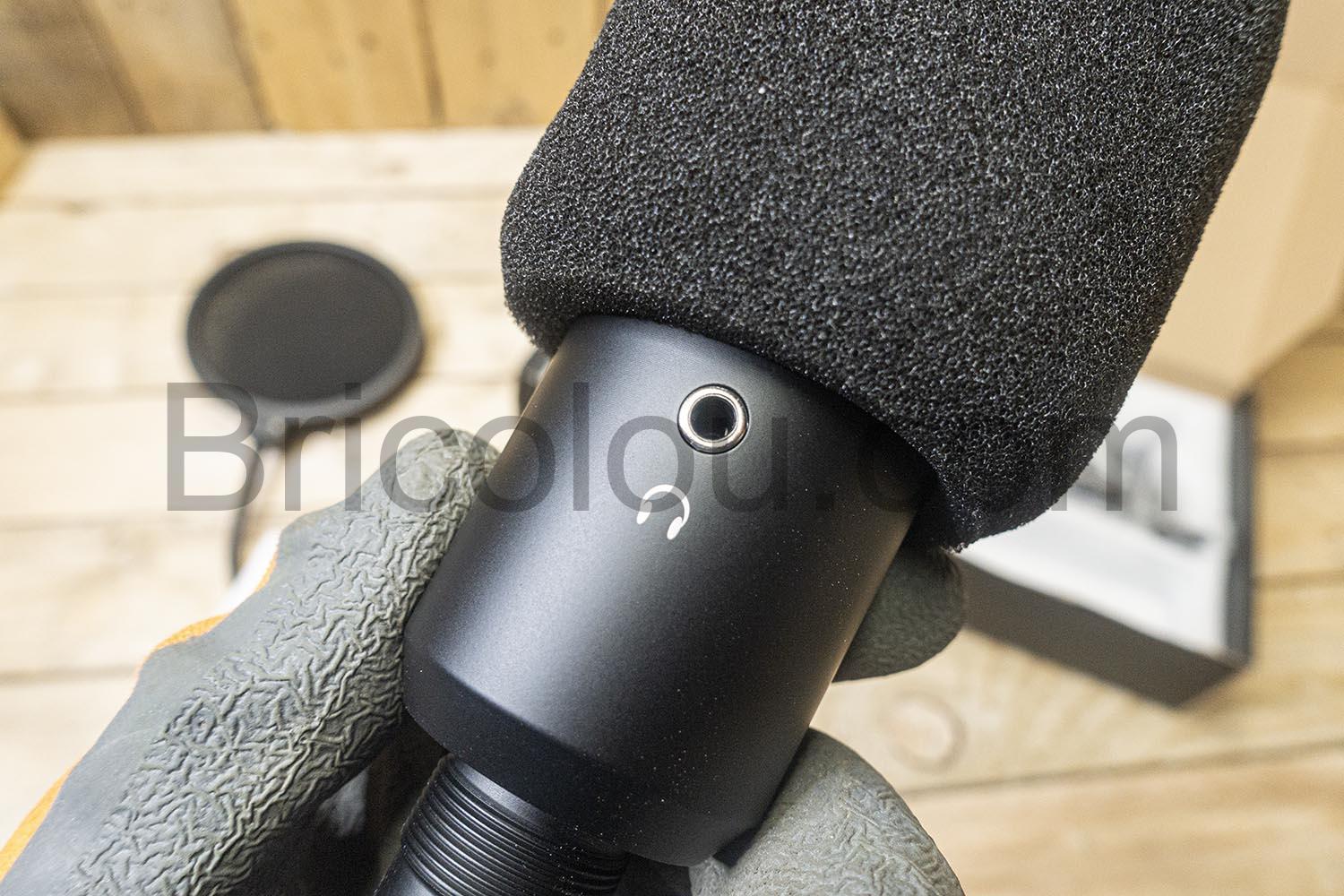 CM2001 Micro Cardioide Suspension anti pop Microphone Condensateur USB CM2001 Micro Cardioïde Suspension anti pop Microphone Condensateur USB