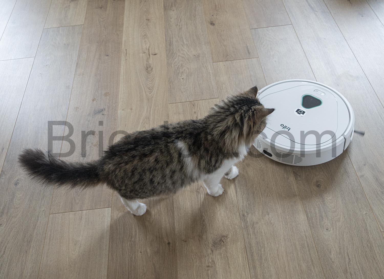 Trifo Max Aspirateur Robot 120 Min Auto Recharge Trifo Max Aspirateur Robot 120 Min Auto-Recharge