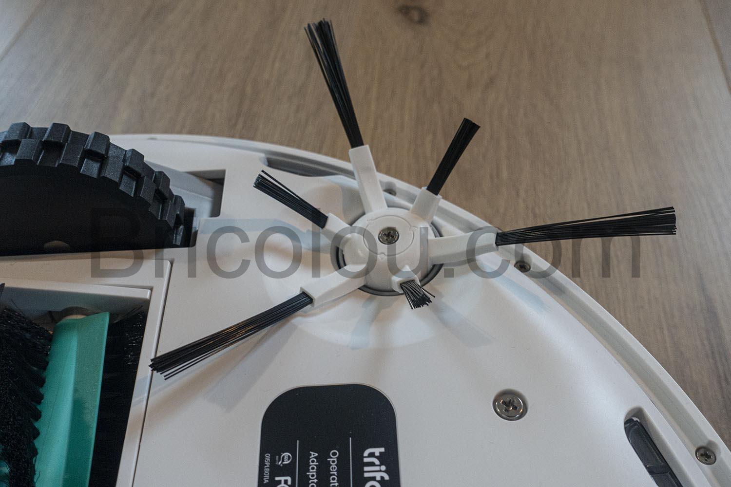 Trifo Max Aspirateur Robot brosse Trifo Max Aspirateur Robot brosse