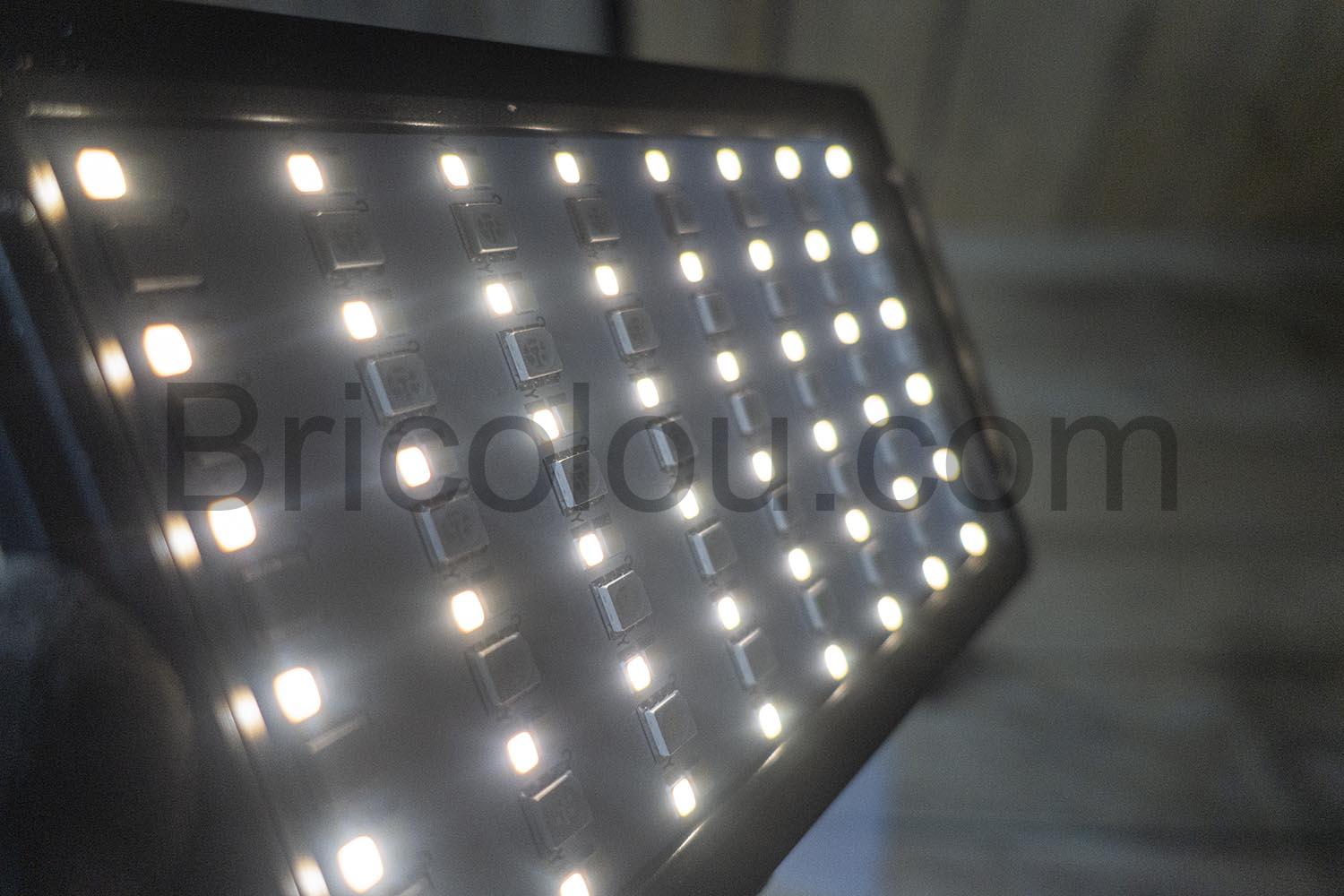 AiknowFoto Lampe Video Panneau LED Eclairage Lumiere USB Telecommande Trepied AiknowFoto Lampe Vidéo Panneau LED Éclairage Lumière USB Télécommande Trépied