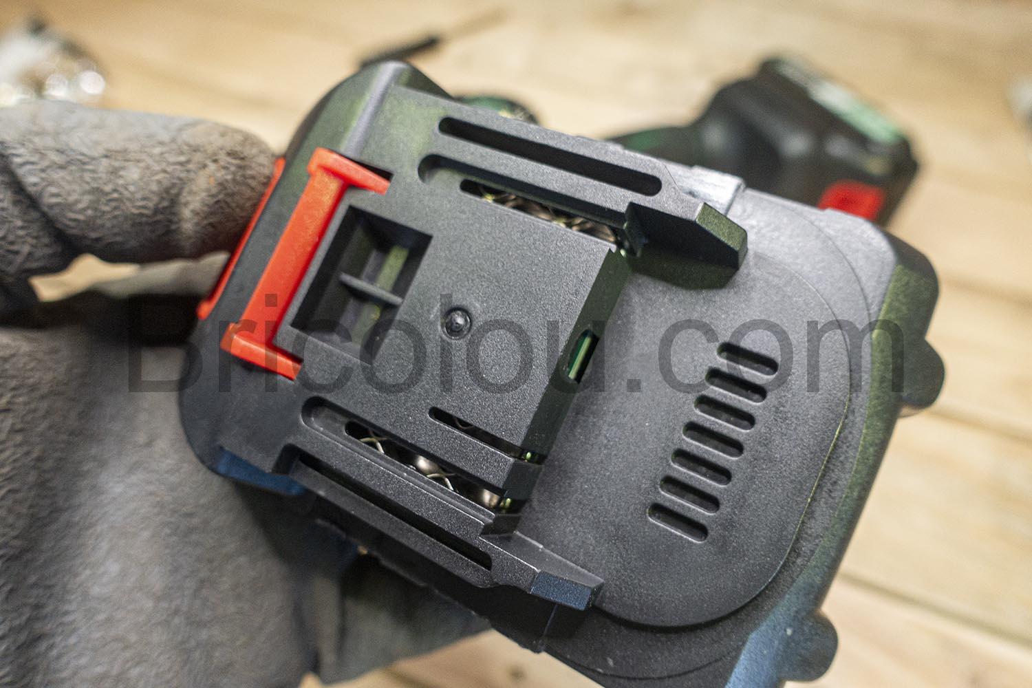 Allezard Mini Tronconneuse Elagueur Chargeur Batterie Allezard Mini Tronçonneuse Elagueur Chargeur Batterie