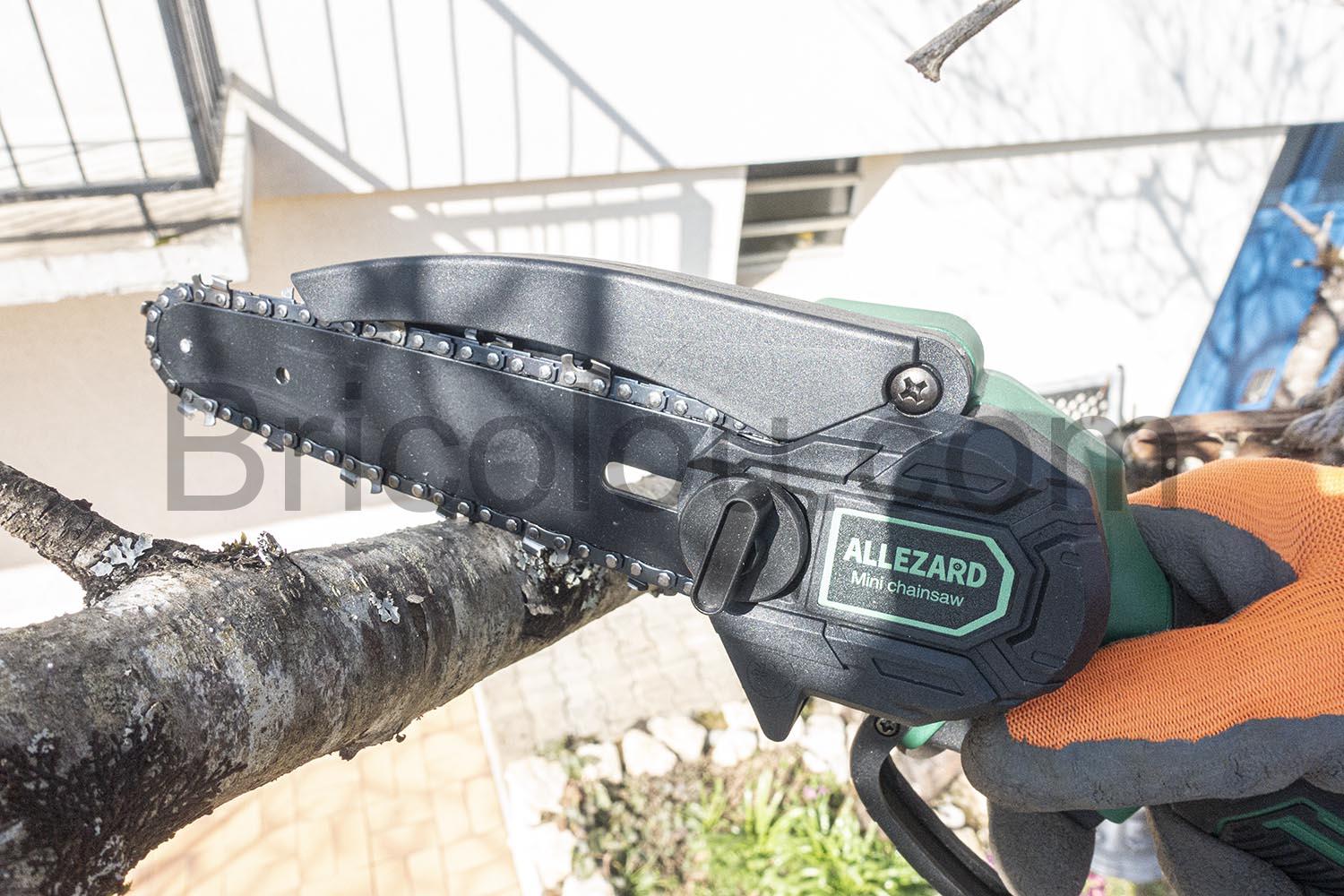 Allezard Tronconneuse Elagueur Electrique sans fil Chargeur Batterie Allezard Tronçonneuse Elagueur Electrique sans fil Chargeur Batterie