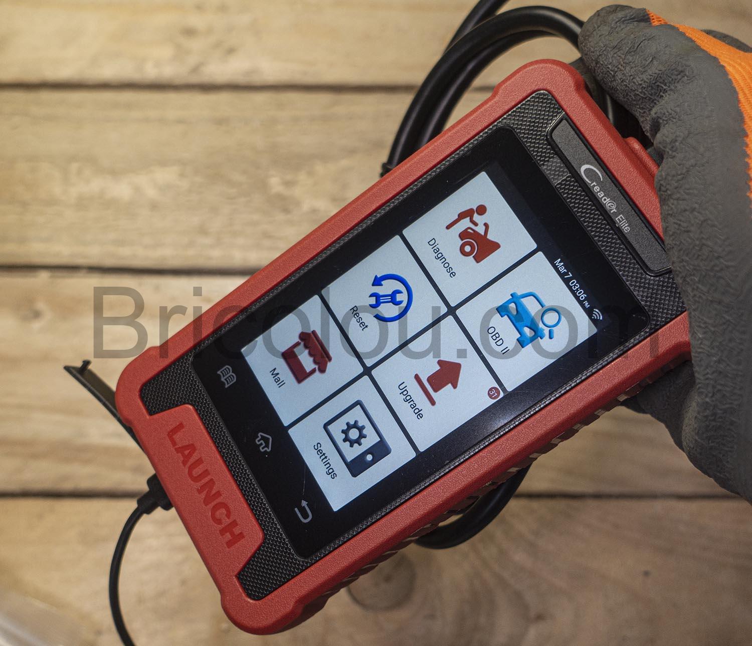LAUNCH CRE200 OBD2 Scanner Valise Diagnostic Auto Lecteur SRS ABS LAUNCH CRE200 OBD2 Scanner Valise Diagnostic Auto Lecteur SRS ABS
