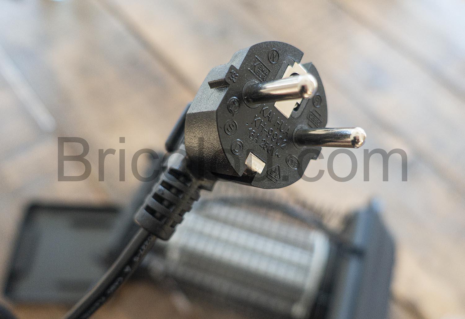 YINAMA Anti Moustique Mouche insecte 18W 4000V UV YINAMA Anti Moustique Mouche insecte 18W 4000V UV