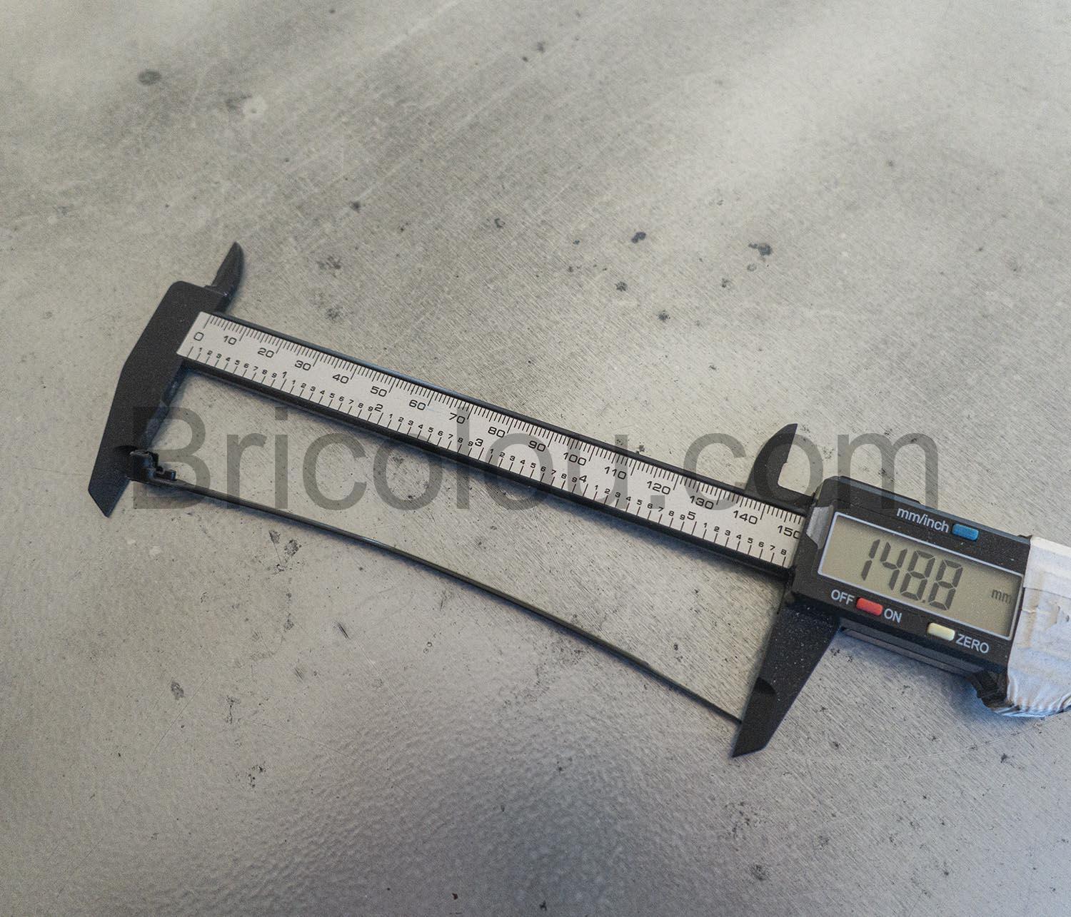 IOXQP serre-câbles 150 x 4 mm Collier de Serrage Réutilisable Plastique  noir PA66
