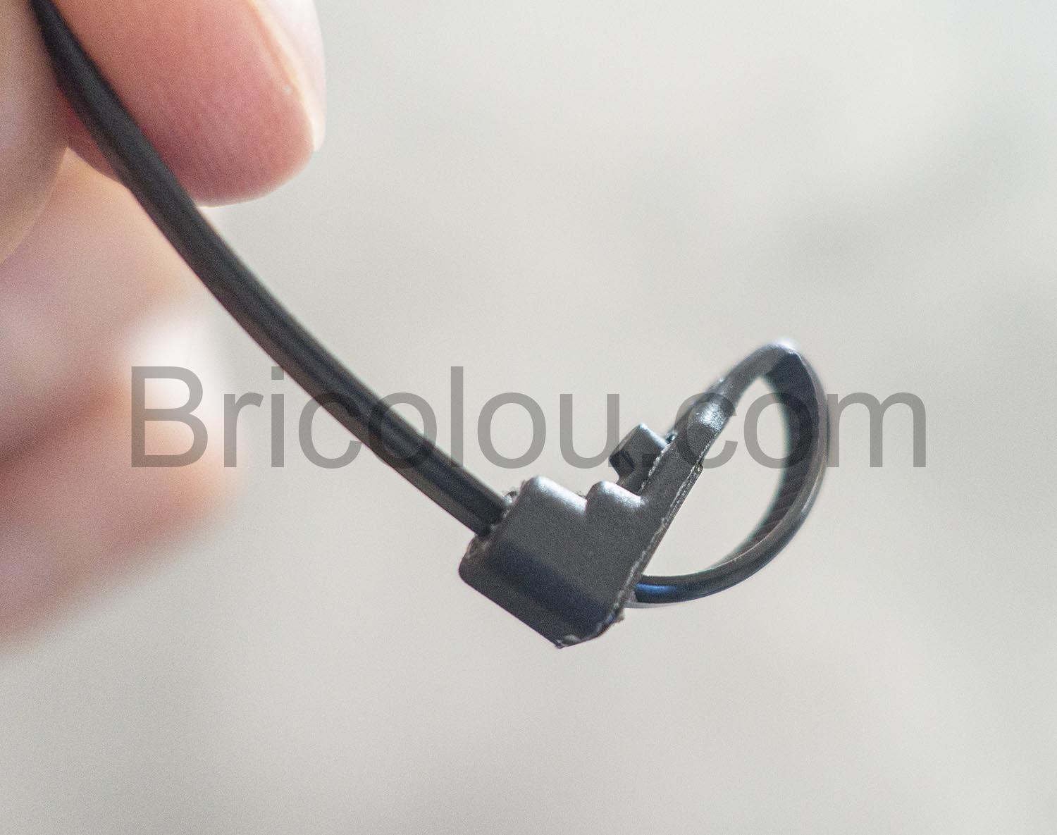 IOXQP serre-câbles 150 x 4 mm Collier de Serrage Réutilisable Plastique  noir PA66