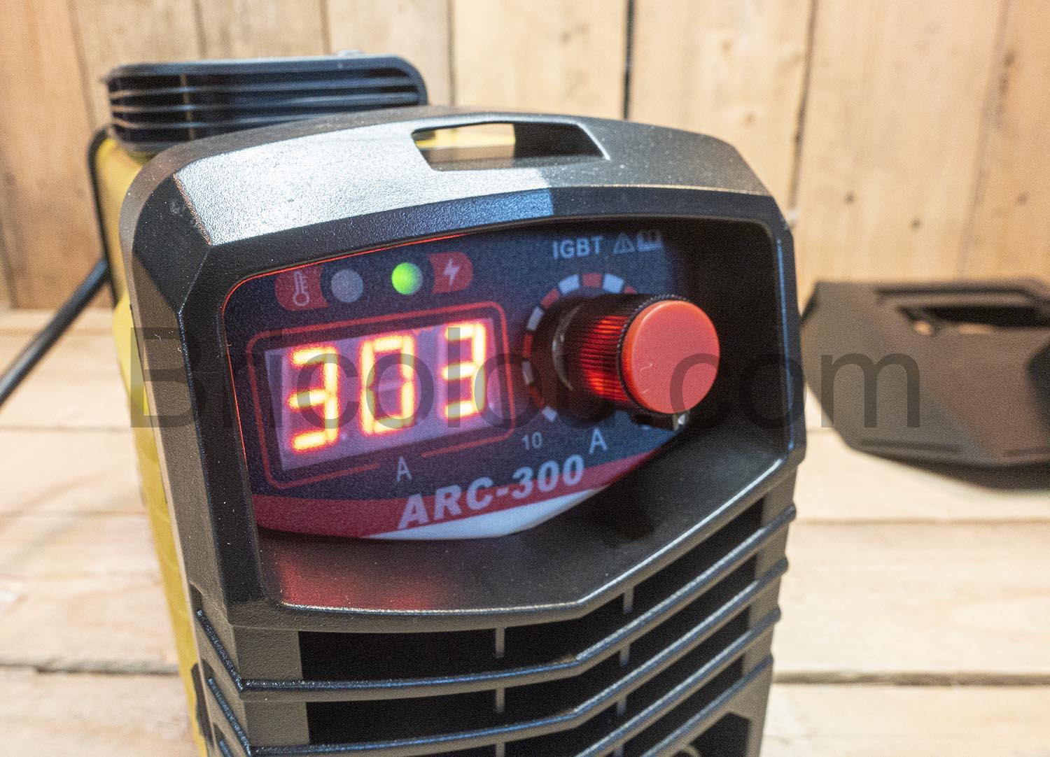 ARC 300 poste a souder MMA SMAUTOP soudure arc afficheur numerique ARC-300 poste à souder MMA SMAUTOP soudure arc afficheur numérique