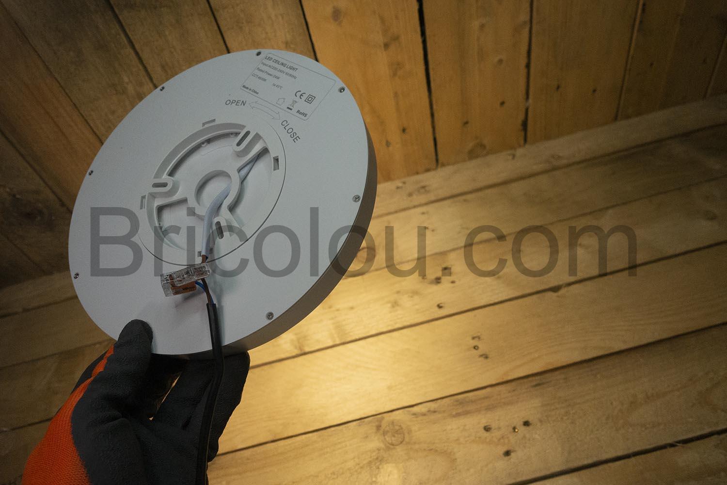 IAB Luminaire Plafonnier LED 24W 4500K Plafond IP44 IAB Luminaire Plafonnier LED 24W 4500K Plafond IP44