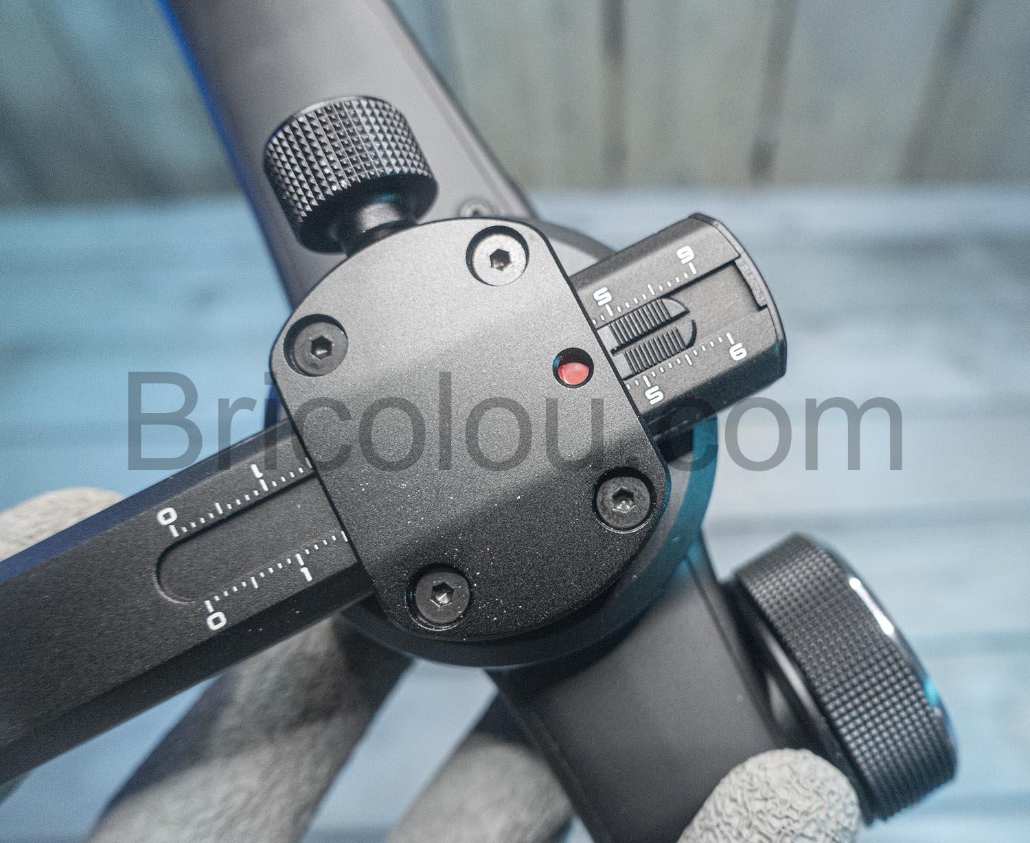 Feiyu SCORP C Stabilisateur Gimbal 3 Feiyu SCORP-C Stabilisateur Gimbal 3 Axes