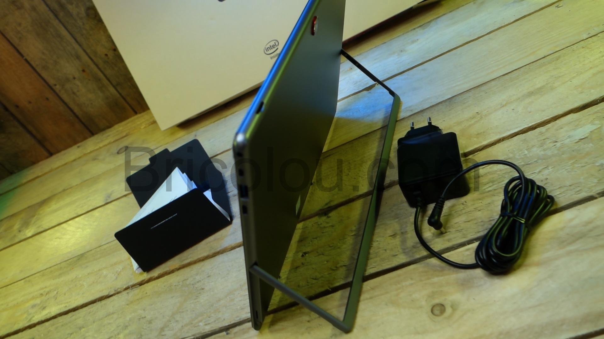 Tablette PC CHUWI UBook X Pro.00 03 45 21.Still023 Tablette PC CHUWI UBook X Pro.00_03_45_21.Still023