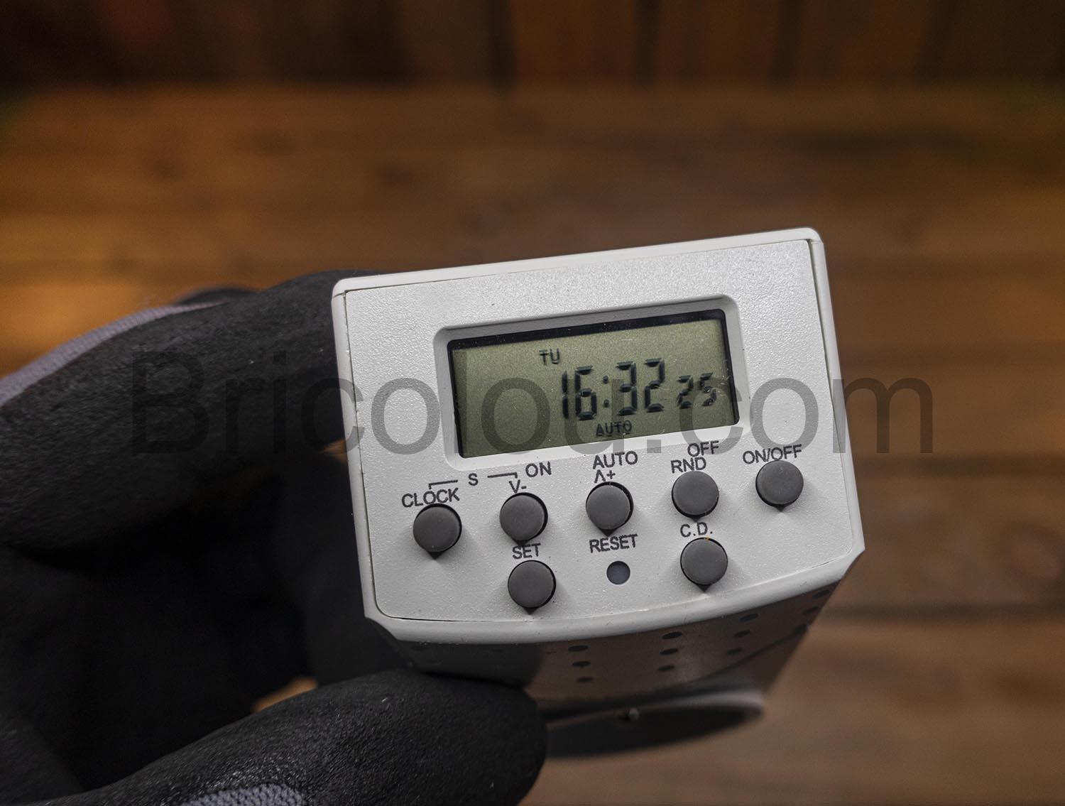 Chacon Programmateur digital horloge minuteur Chacon Programmateur digital horloge minuteur