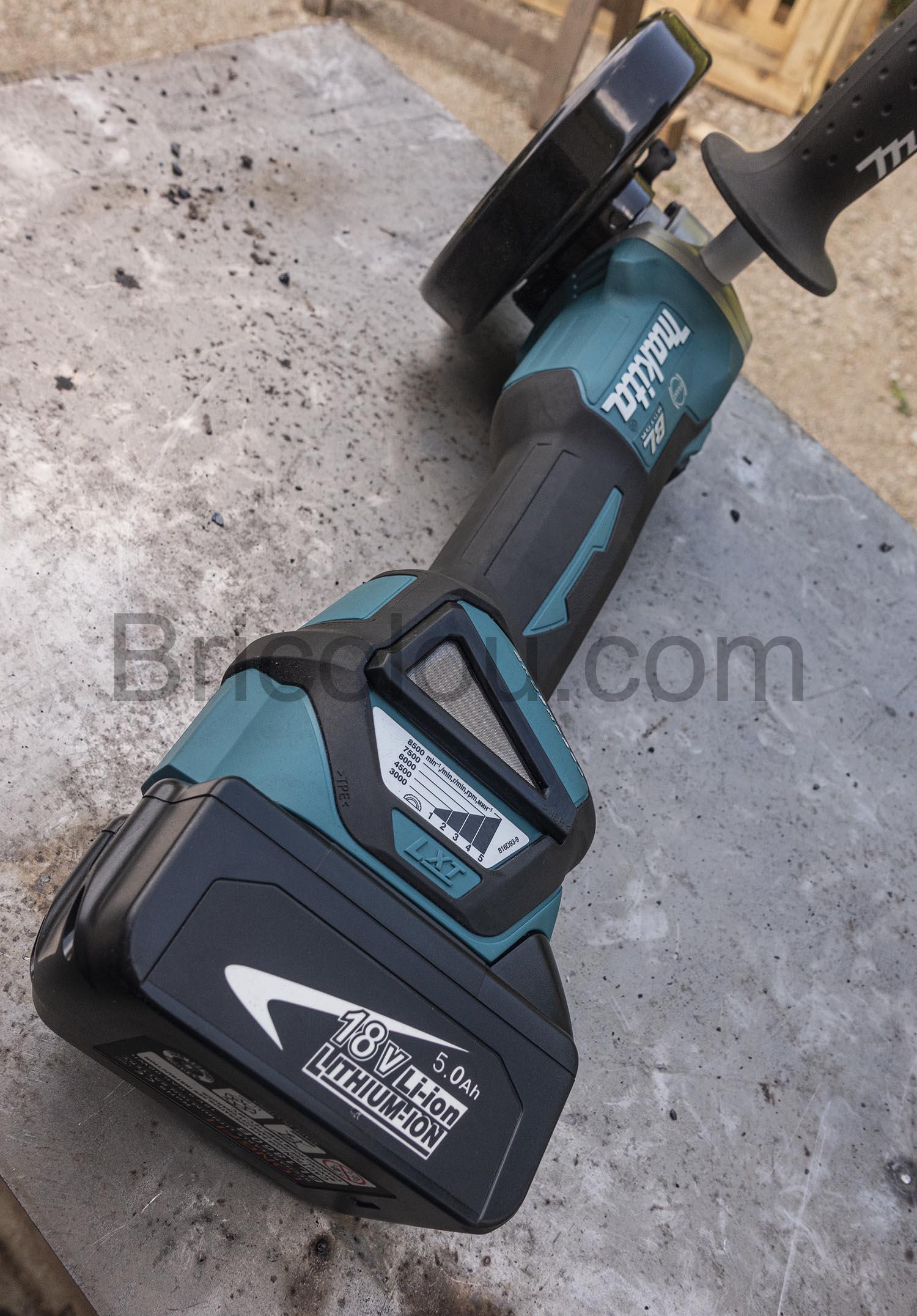 Meuleuse Dangle Brushless 125 sans fil Makita Disqueuse DGA513Z DGA 513 Meuleuse D'angle Brushless 125 sans fil Makita Disqueuse DGA513Z DGA 513