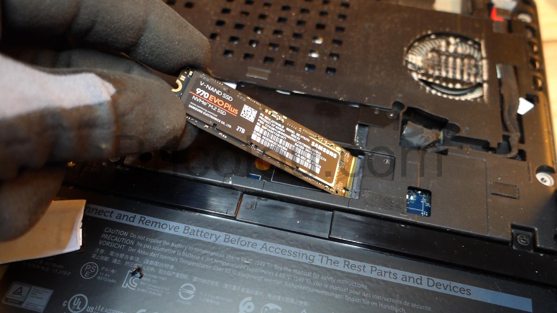 Samsung Disque SSD 970 EVO Plus 2 To PCIe NVMe M.2 2280 MZ V7S2T0.00 02 21 11.Still023 Samsung Disque SSD 970 EVO Plus 2 To PCIe NVMe M.2 2280 MZ-V7S2T0.00_02_21_11.Still023