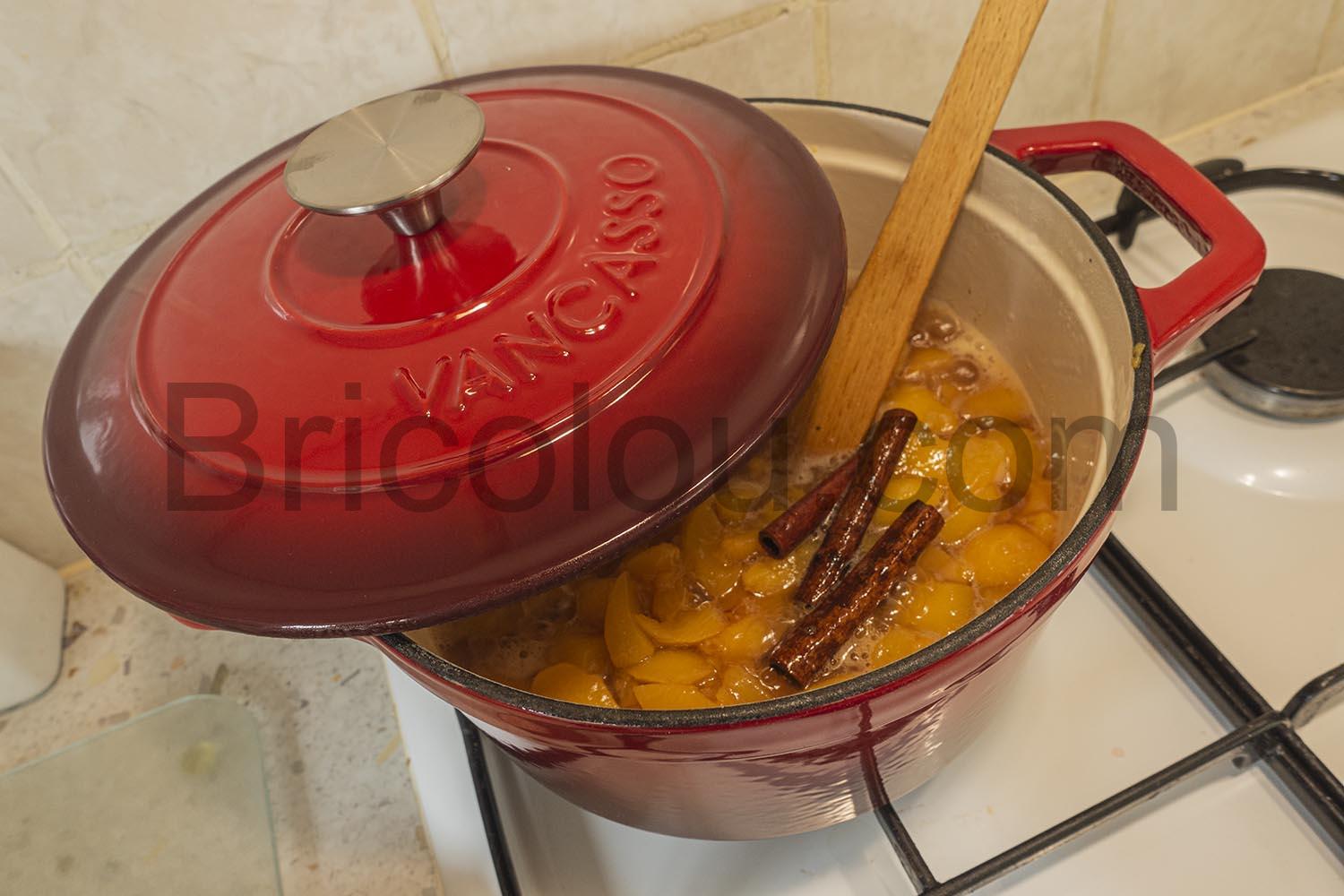 vancasso en Fonte Marmite Ronde Emaillee Rouge Casserole Couvercle Dutch Oven vancasso en Fonte Marmite Ronde Émaillée Rouge Casserole Couvercle Dutch Oven