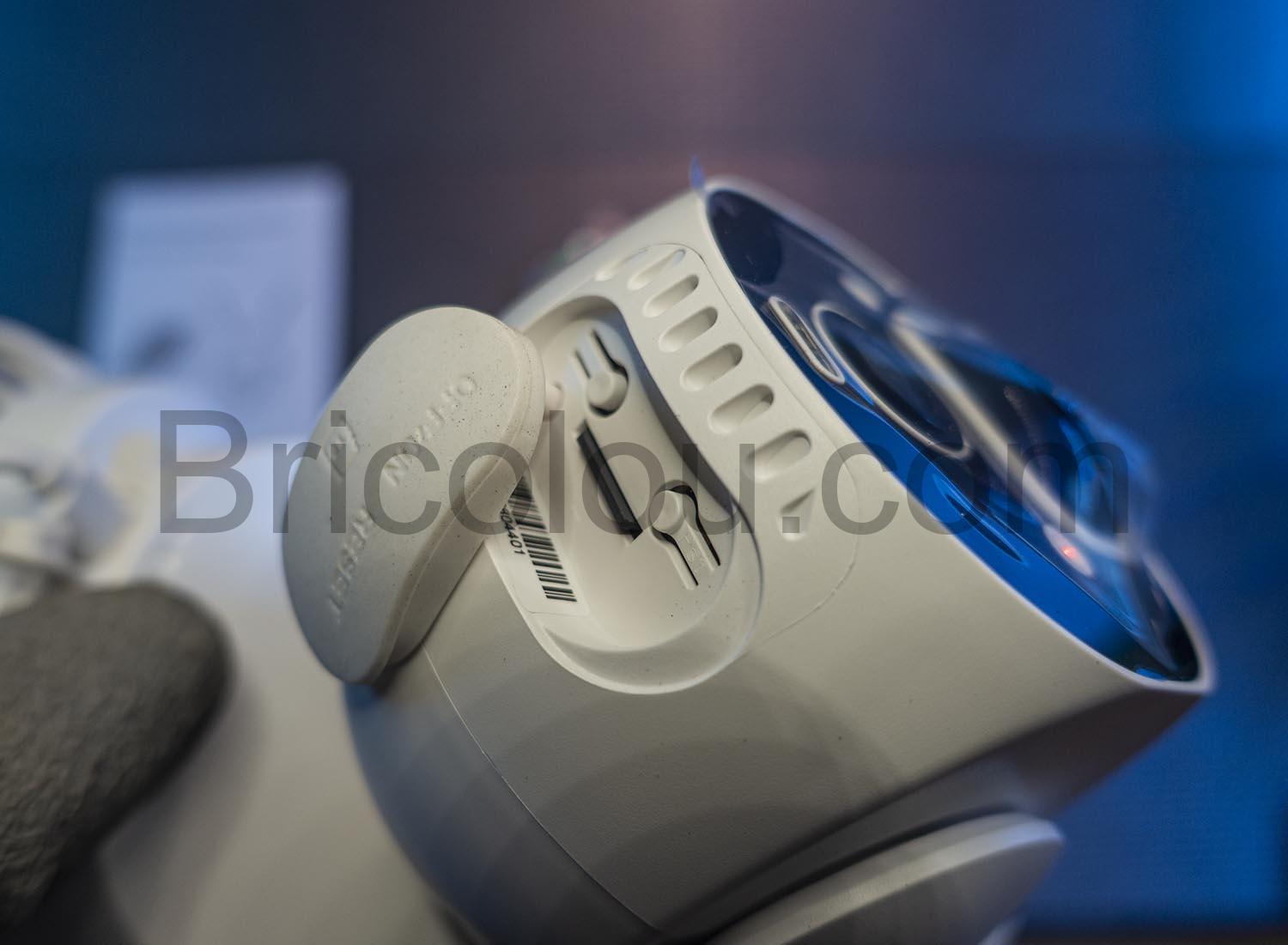 Camera UCOCARE PanTilt WiFi Surveillance 2K Panneau Solaire PanTilt Vision Nocturne IP66 Camera UCOCARE PanTilt WiFi Surveillance 2K Panneau Solaire PanTilt Vision Nocturne IP66