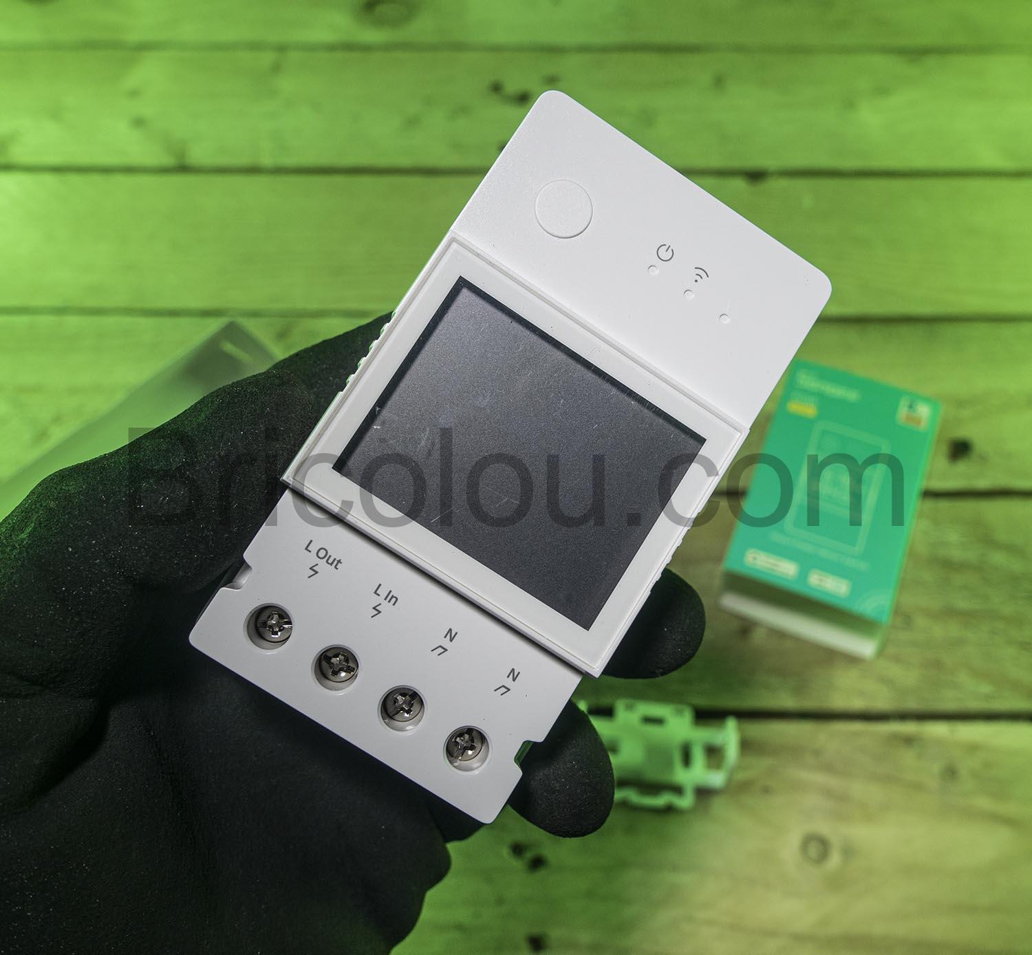 SONOFF POW Elite Interrupteur Connecte WiFi Mesure Consommation Electrique face SONOFF POW Elite Interrupteur Connecté WiFi Mesure Consommation Electrique face