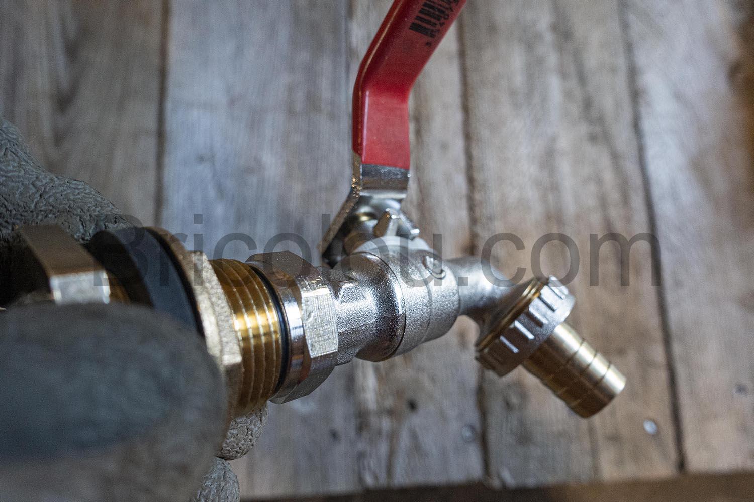 Somatherm For You Kit de robinet cuve deau de Pluie Somatherm For You Kit de robinet cuve d'eau de Pluie