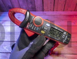UNI-T UT210E Mini Pince Ampèremétrique Numérique Multimètre hold