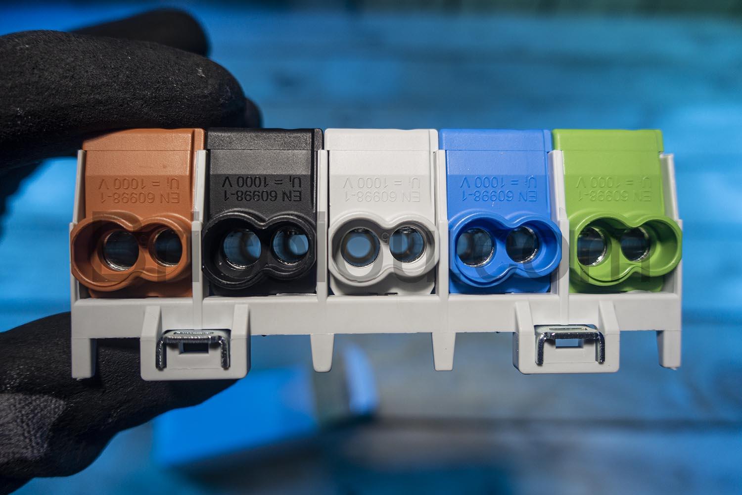 Borne derivation domino broches rail DIN 25mm Pollmann face Borne dérivation domino broches rail DIN 25mm Pollmann face