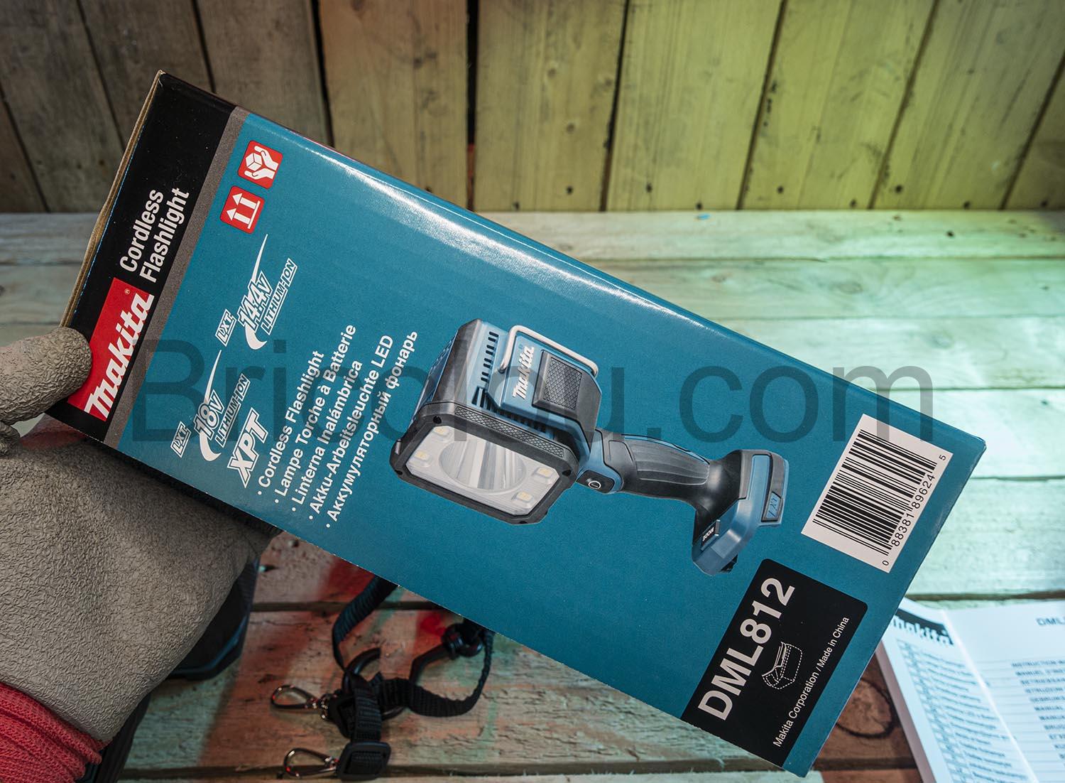 Makita LED Lampe de chantier 18V LXT DML812 Lumiere 1 Makita LED Lampe de chantier 18V LXT DML812 Lumière