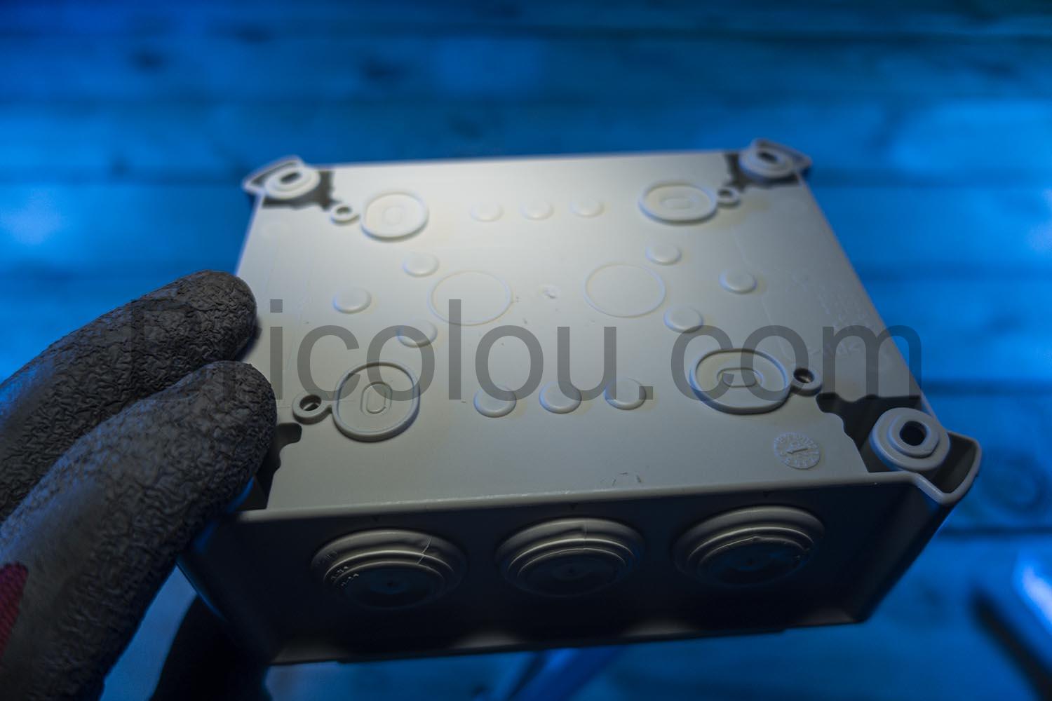 OBO T100 BETTERMANN Boite de derivation etanche IP66 dessous OBO T100 BETTERMANN Boîte de dérivation étanche IP66 dessous