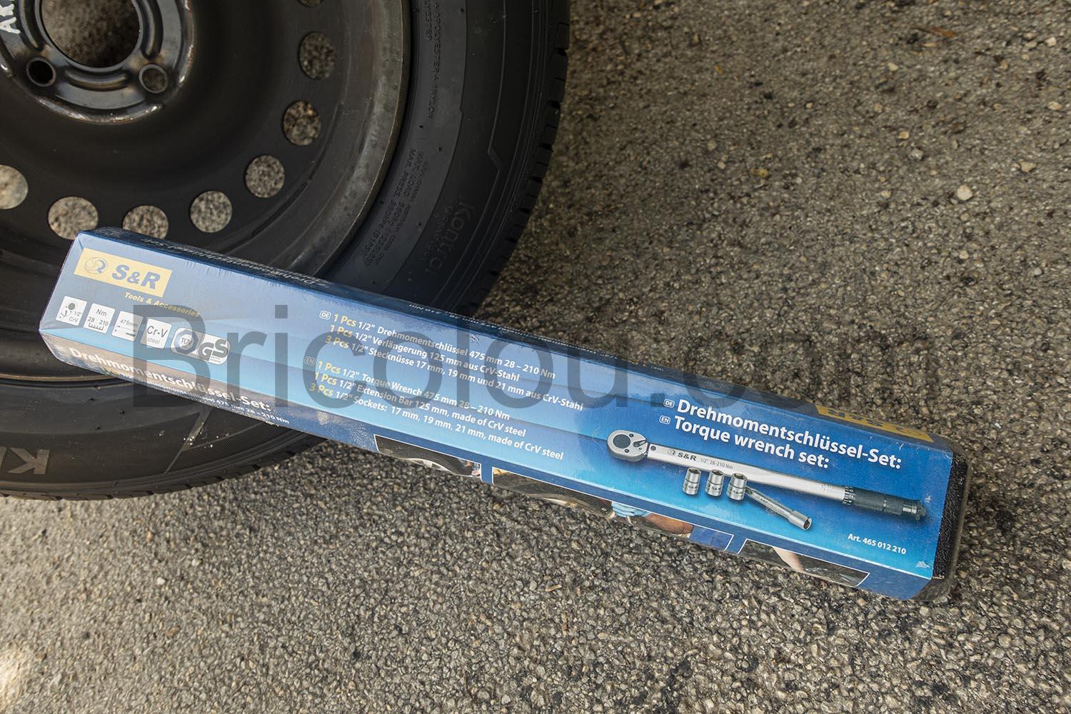 SR Cle Dynamometrique 28 210 Nm Cliquet carre Reversible Rallonge Douille emballage S&R Clé Dynamométrique 28-210 Nm Cliquet carré Réversible Rallonge Douille emballage