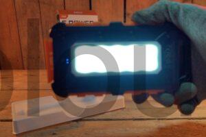 Batterie Externe Solaire 20Ah PD15W USB C Chargeur LED Waterproof WOWMVP lumiere Batterie Externe Solaire 20Ah PD15W USB C Chargeur LED Waterproof WOWMVP lumière