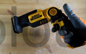 DeWalt DCS310N-XJ Scie sabre Sans fil batterie 10,8 V poignée