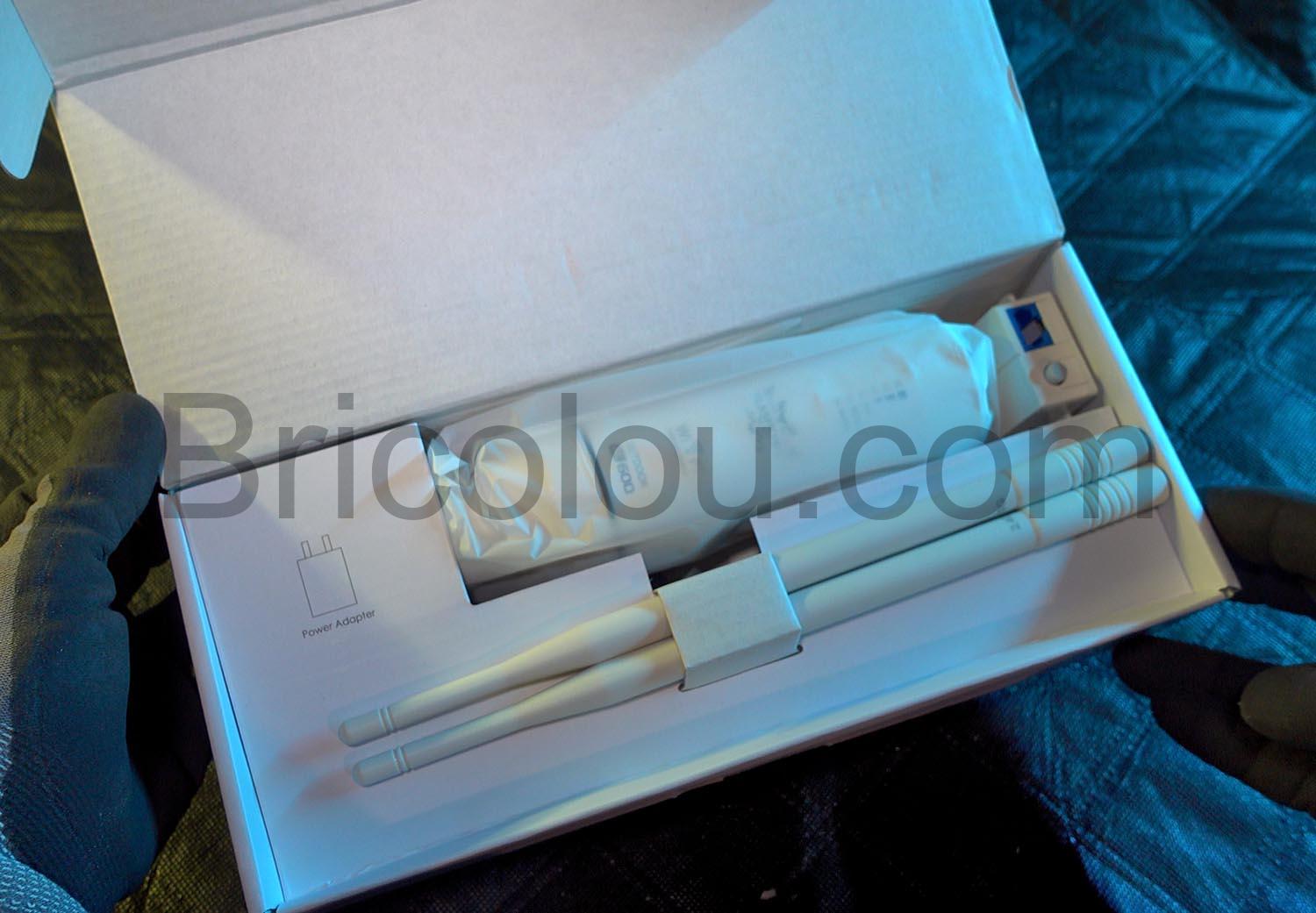 FLASHOWL Repeteur Wi Fi Exterieur AC600 Amplificateur Signal booster Routeur contenu FLASHOWL Répéteur Wi-Fi Extérieur AC600 Amplificateur Signal booster Routeur contenu