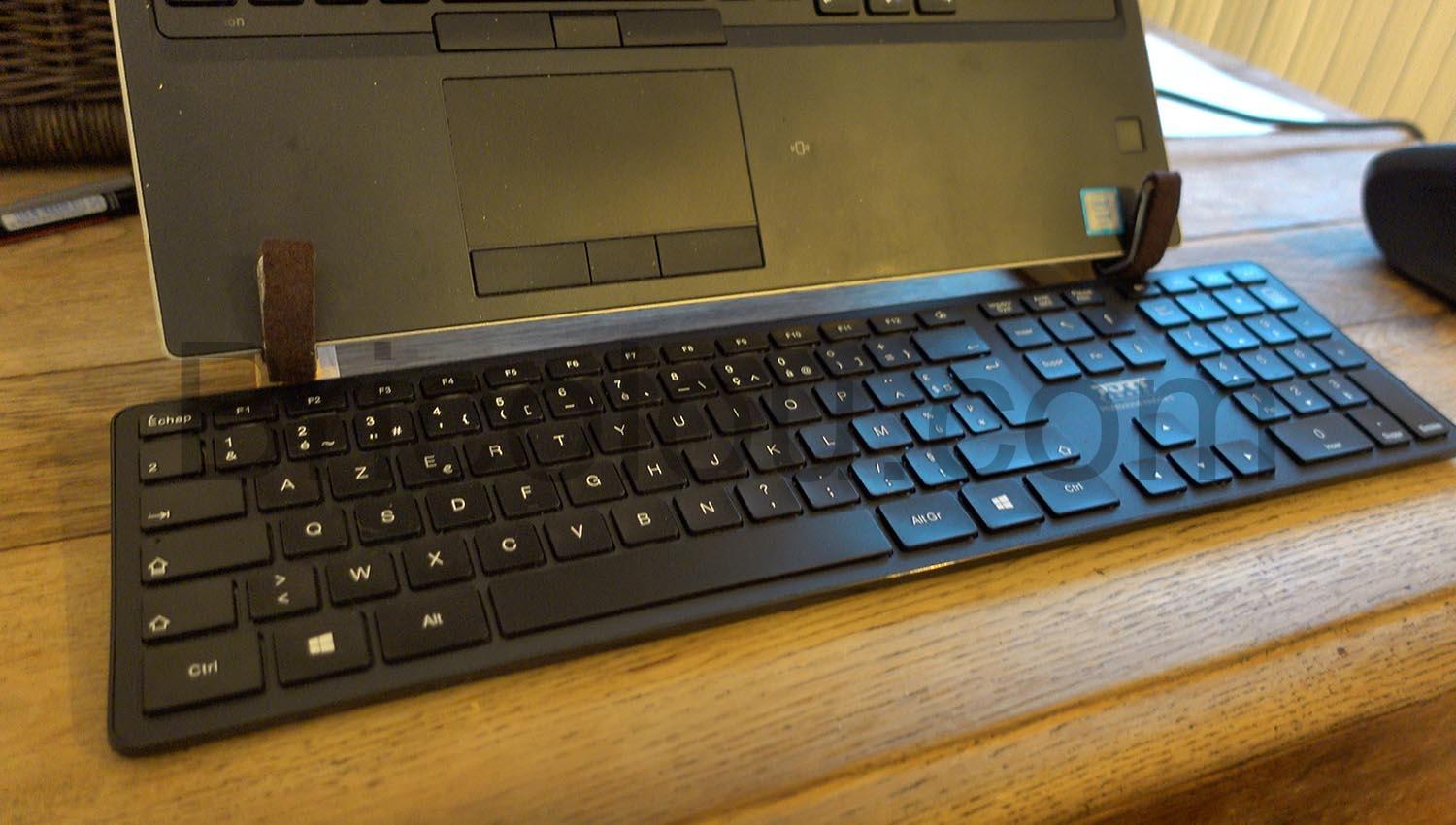 PORT CONNECT Clavier sans fil Wireless Bluetooth 5.0 Slim Azerty bureau PORT CONNECT Clavier sans fil Wireless Bluetooth 5.0 Slim Azerty bureau