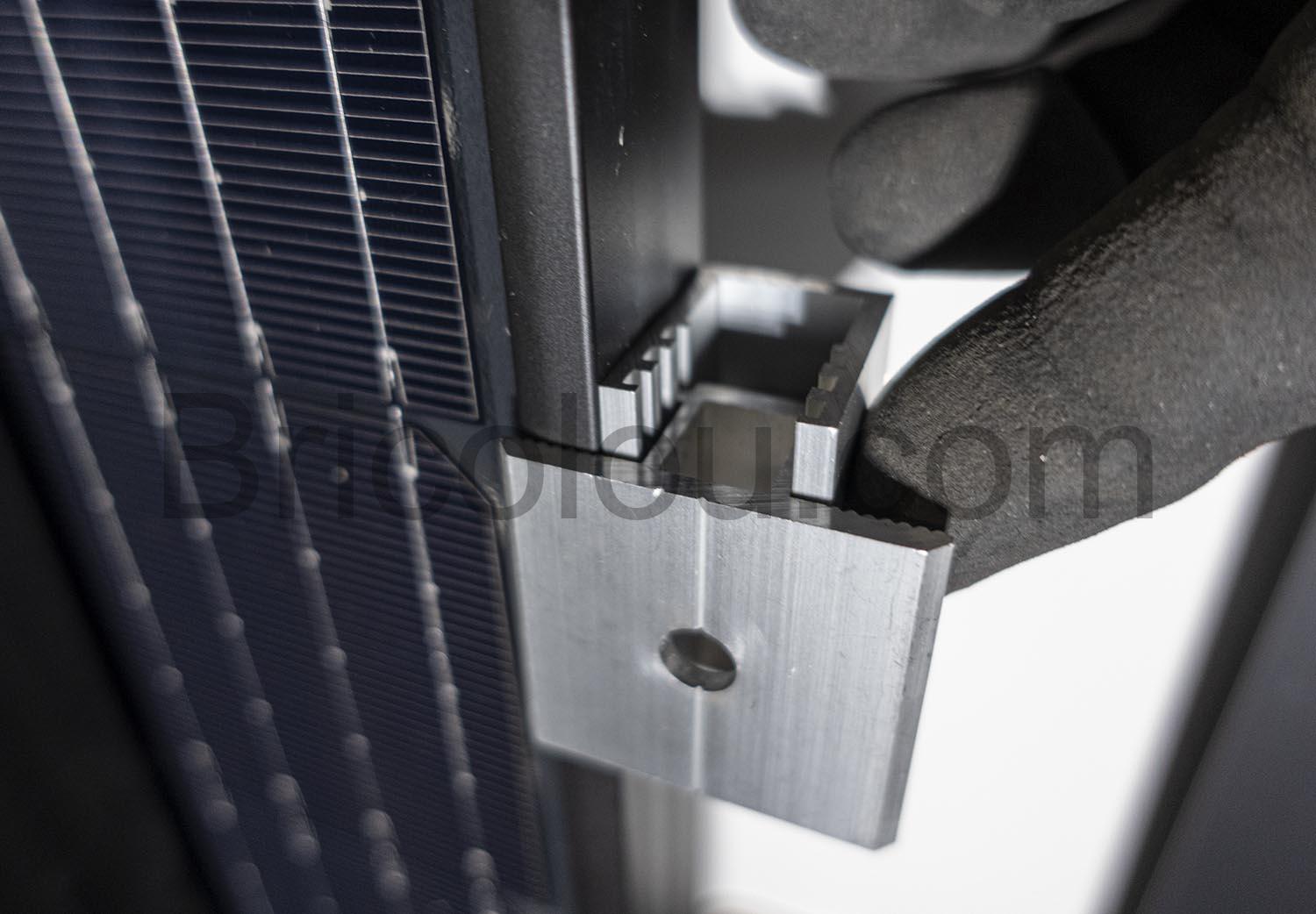 Support panneau solaire Fixation WingFly pince Support panneau solaire Fixation WingFly pince