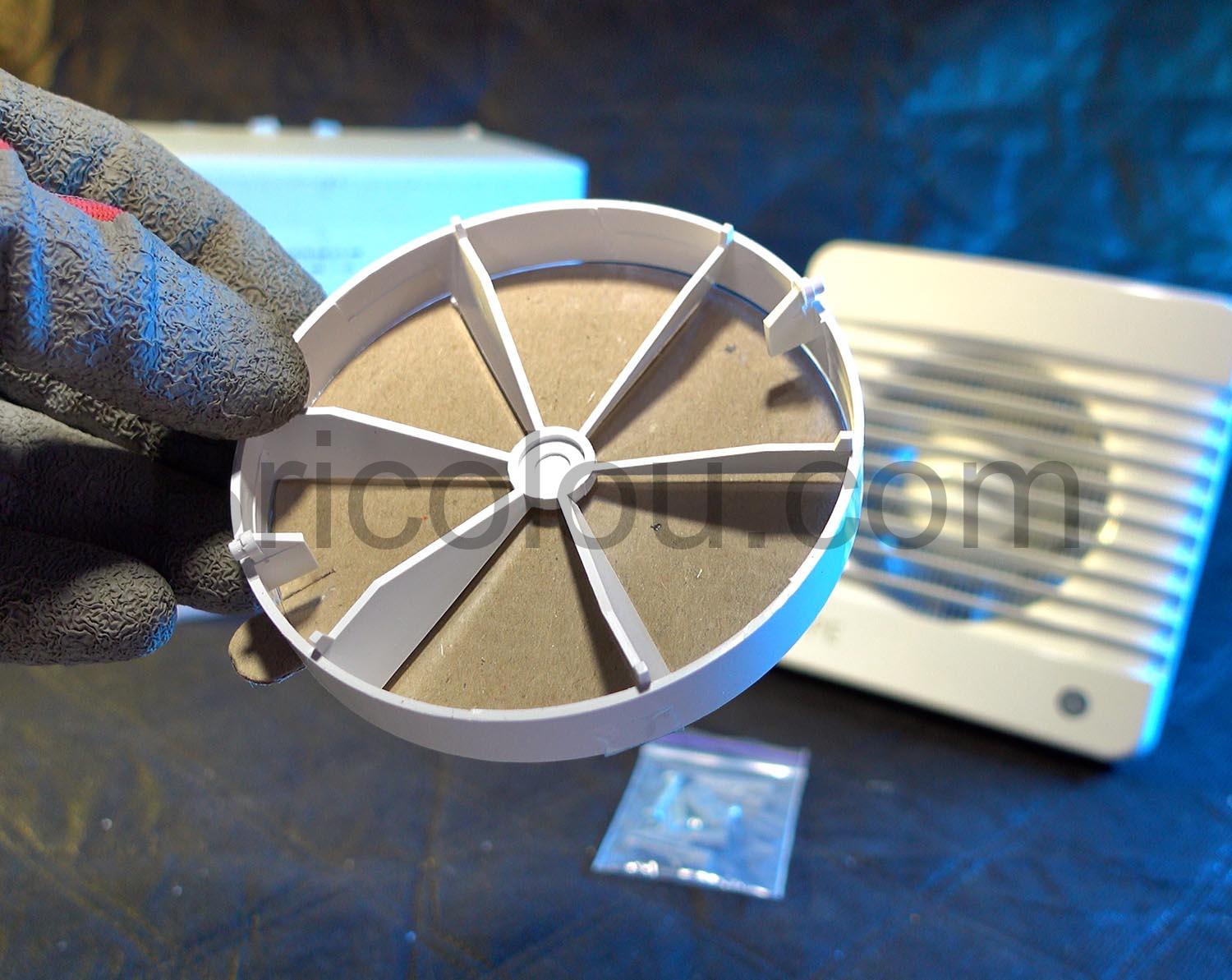 Airope Ventilateur Extracteur 7 W VMC Silencieuse carton Airope Ventilateur Extracteur 7 W VMC Silencieuse carton